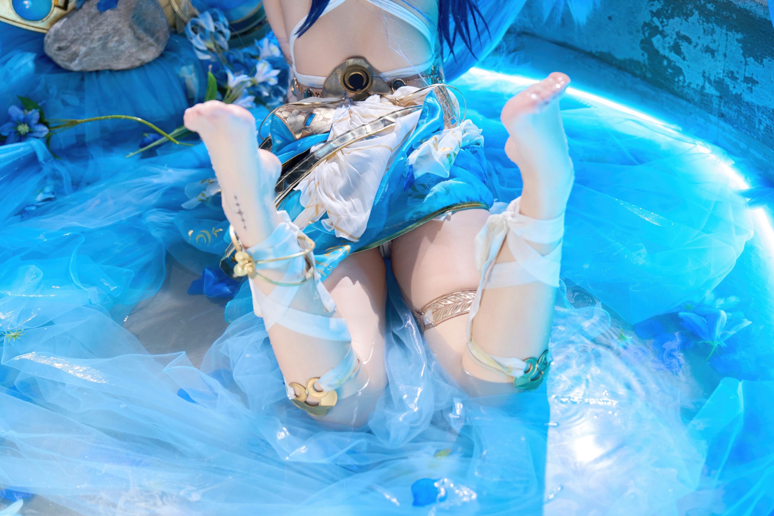 《鸣潮》尤诺 第2弹：阿薰kaOri - 第34张写真大图