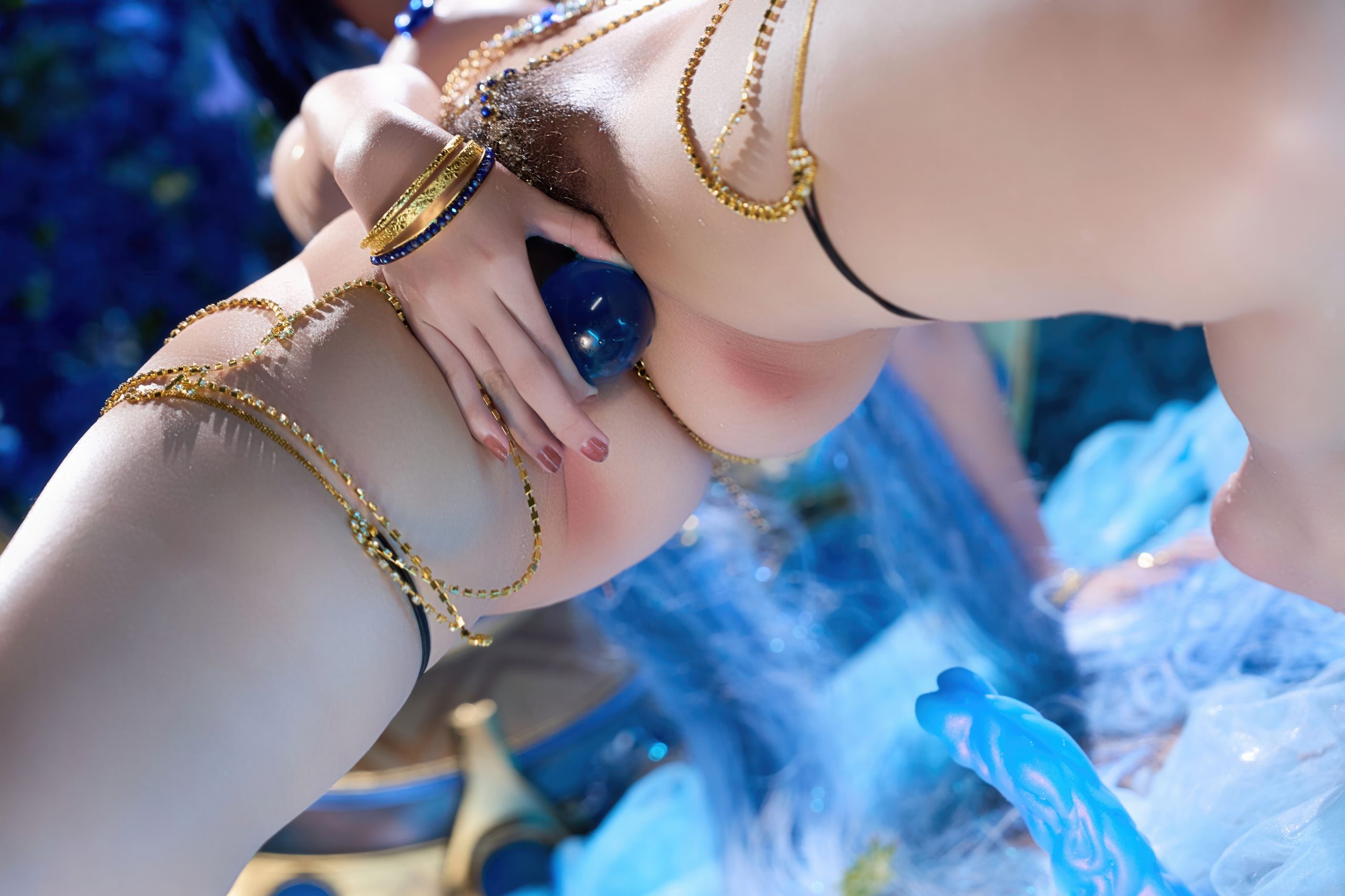《鸣潮》尤诺：阿薰kaOri - 第107张写真大图