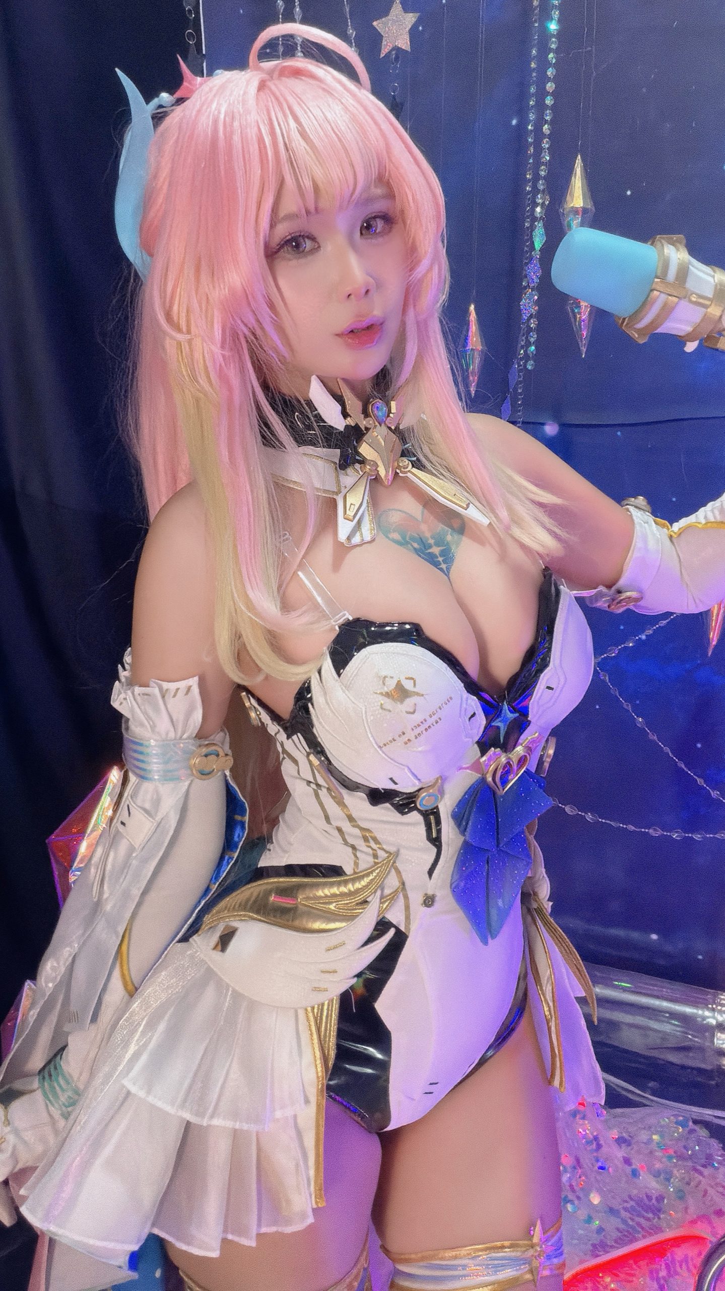 《鸣潮》爱弥斯 第2弹：Pyoncos - 第69张写真大图