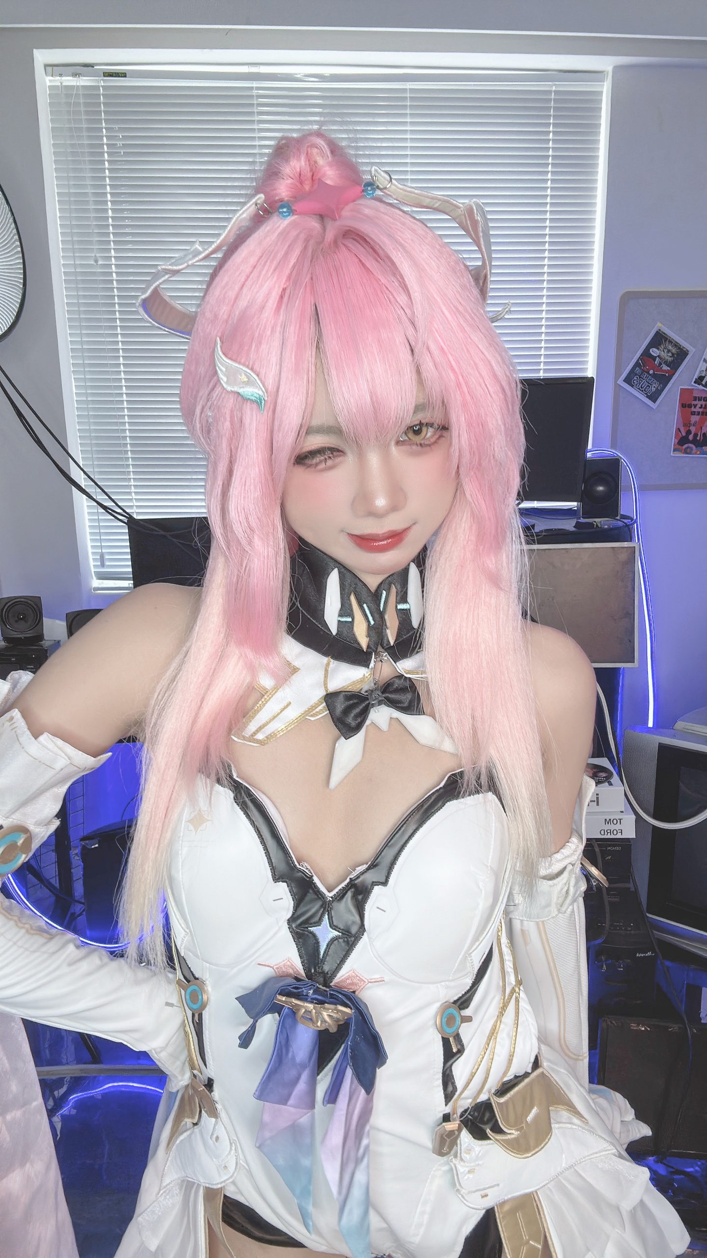 《鸣潮》爱弥斯：PoppaChan - 第28张写真大图