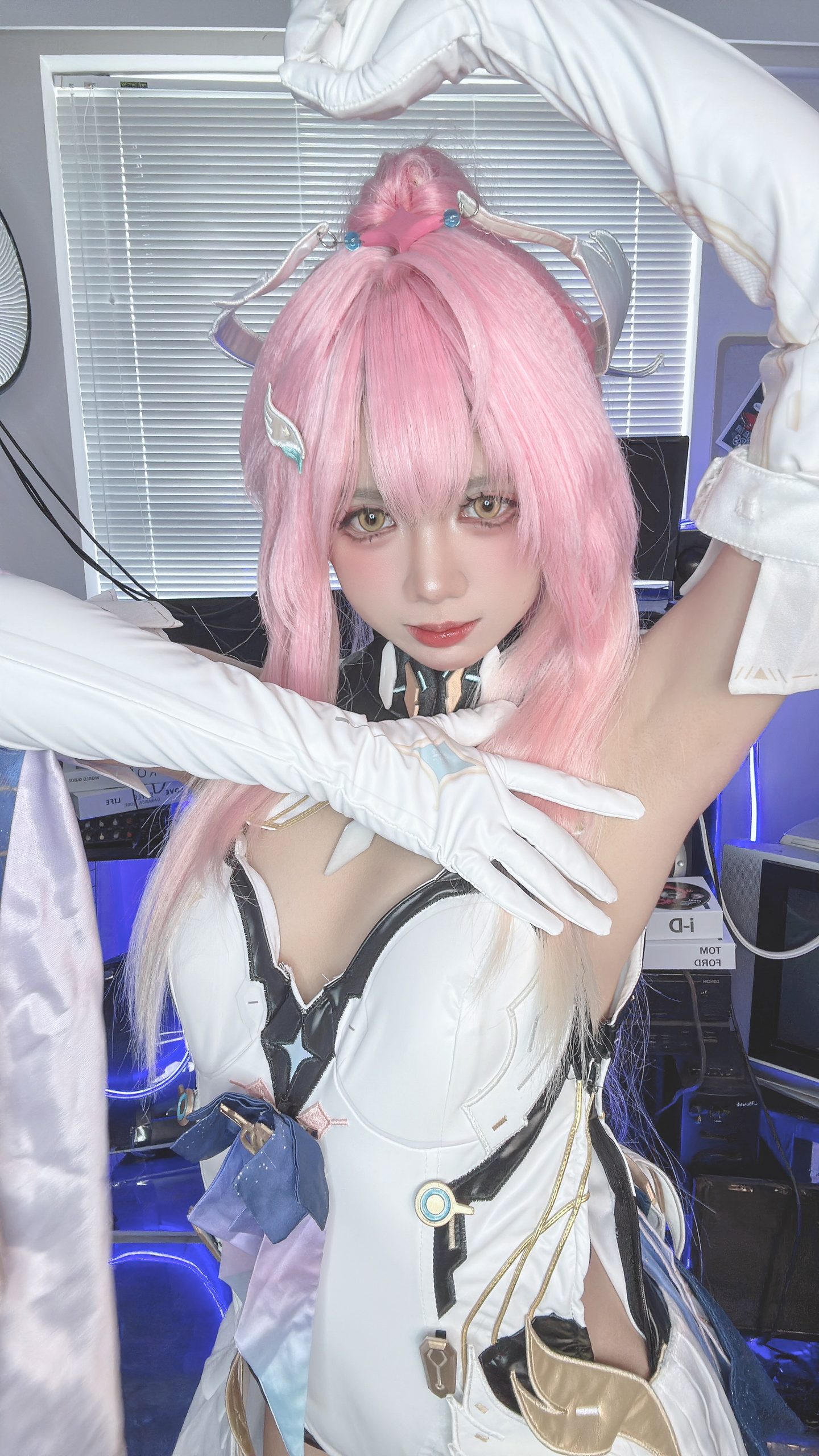 《鸣潮》爱弥斯：PoppaChan - 第29张写真大图