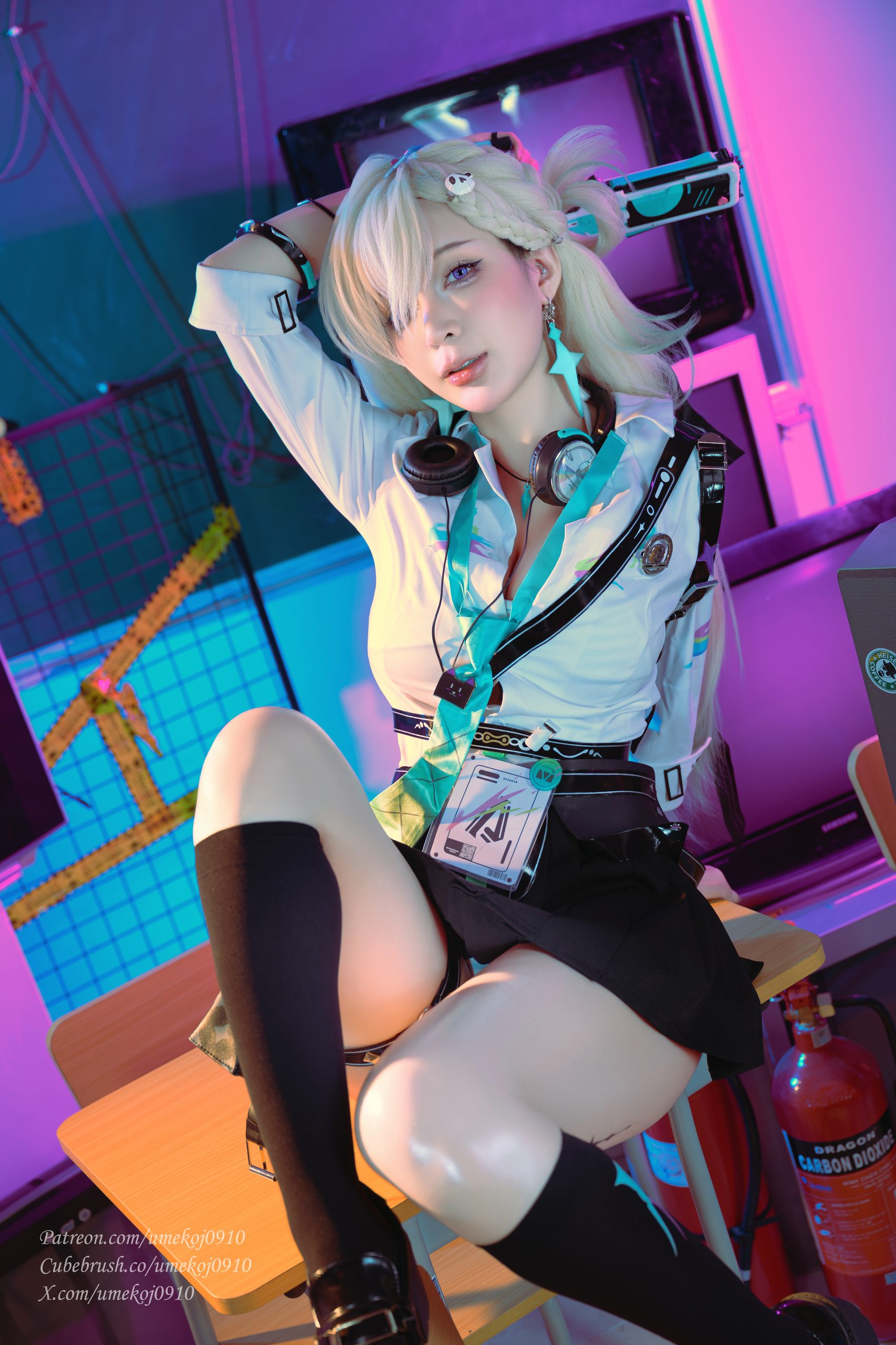 《鸣潮》琳奈：Umeko J - 第10张写真大图