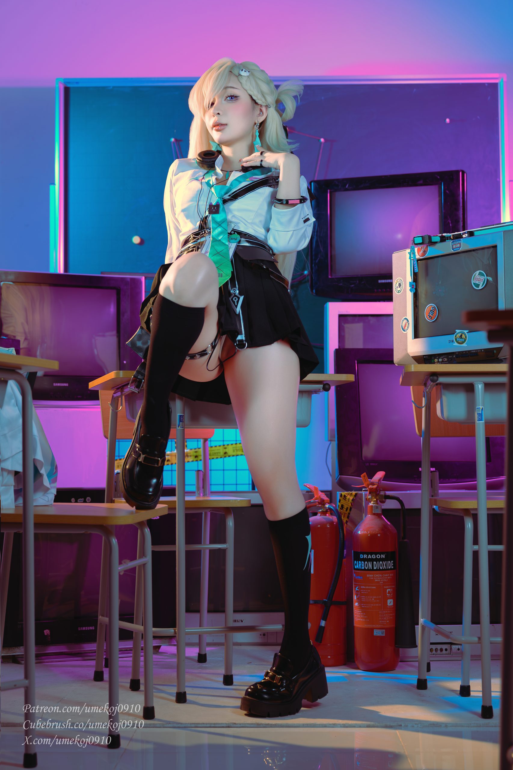《鸣潮》琳奈：Umeko J - 第20张写真大图