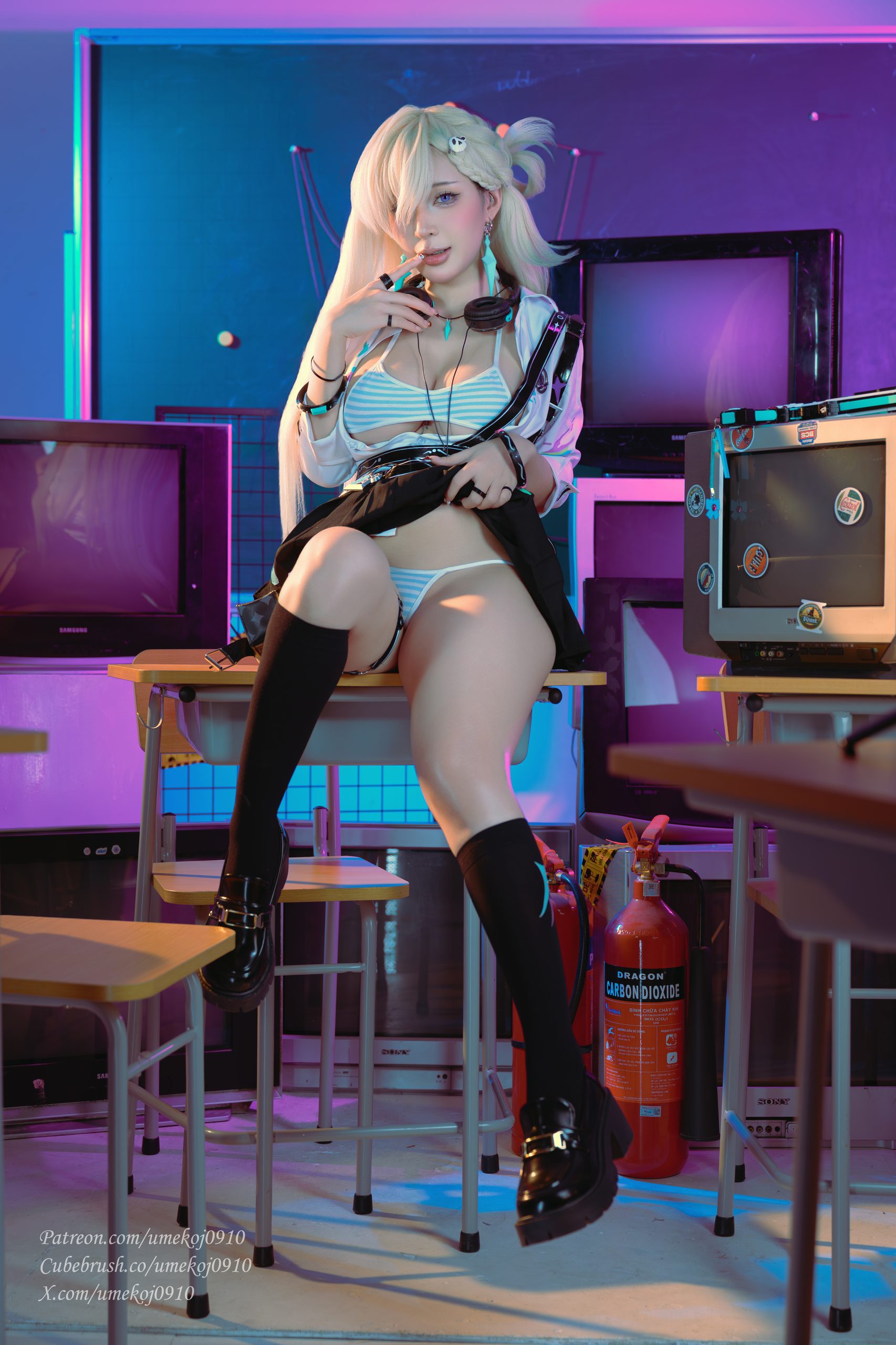 《鸣潮》琳奈：Umeko J - 第31张写真大图