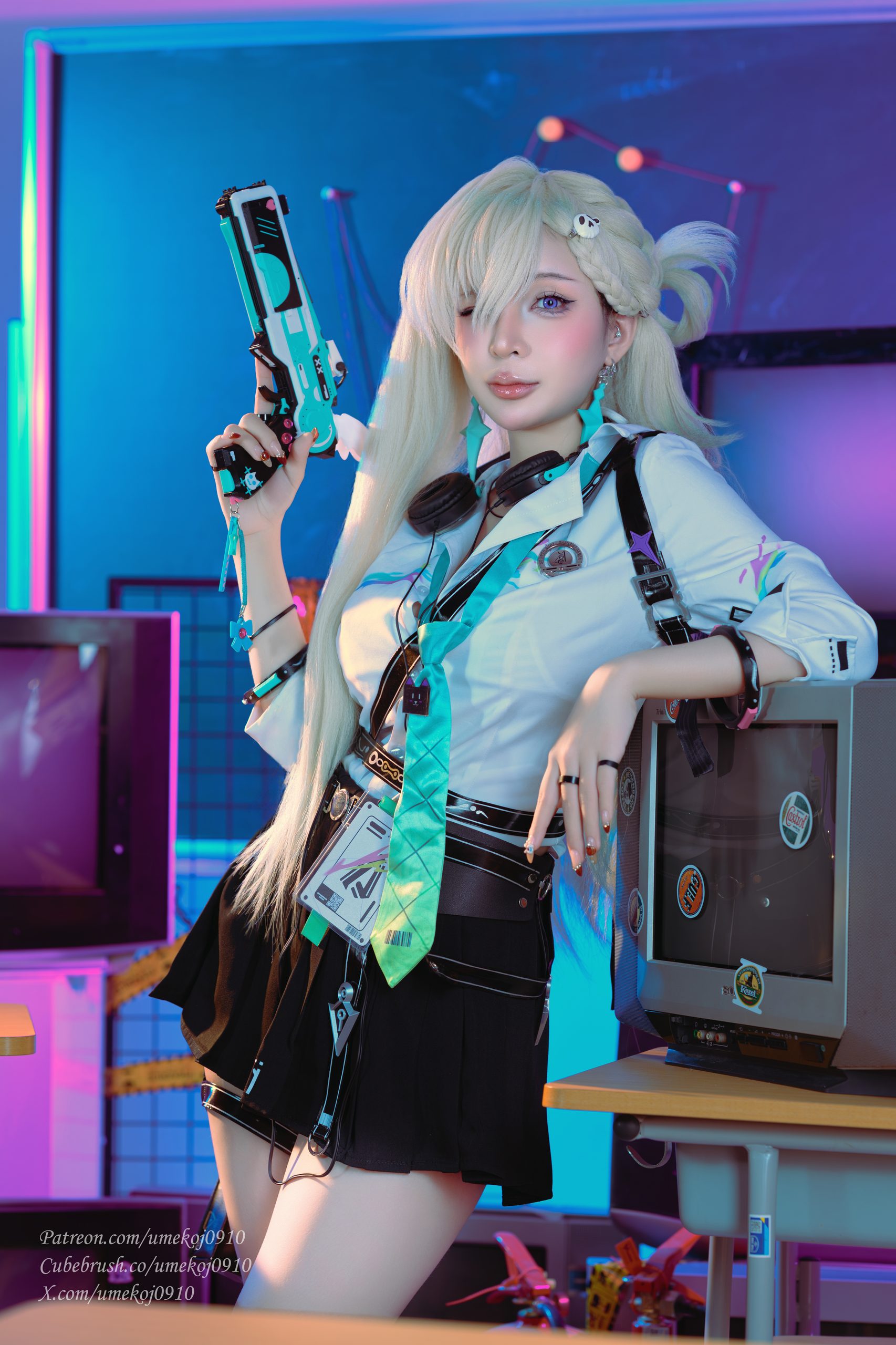 《鸣潮》琳奈：Umeko J - 第38张写真大图