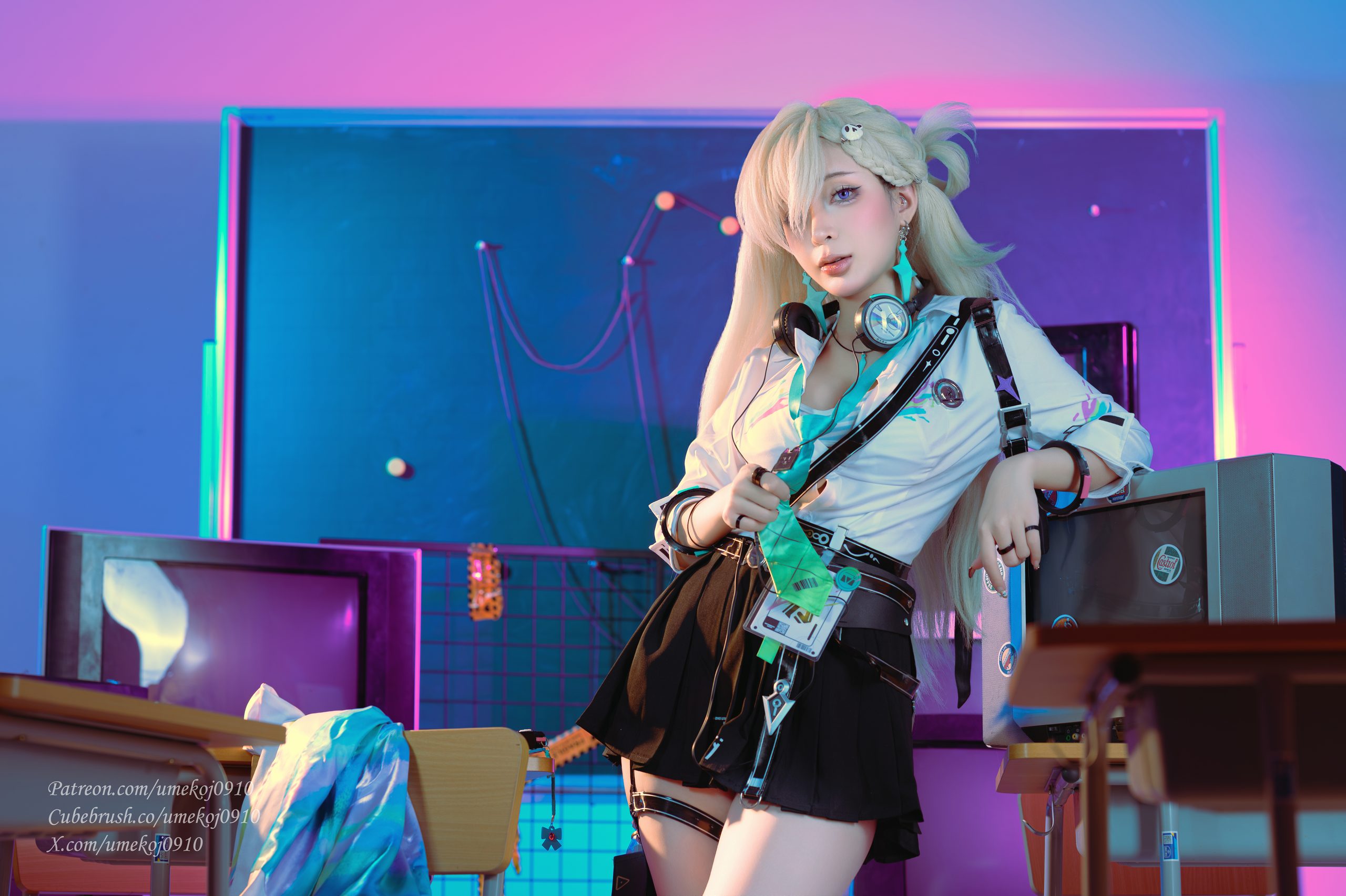 《鸣潮》琳奈：Umeko J - 第82张写真大图