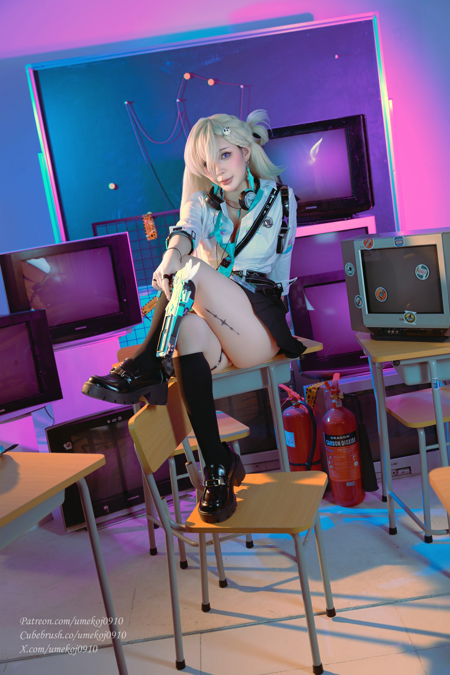 《鸣潮》琳奈：Umeko J - 第93张写真大图