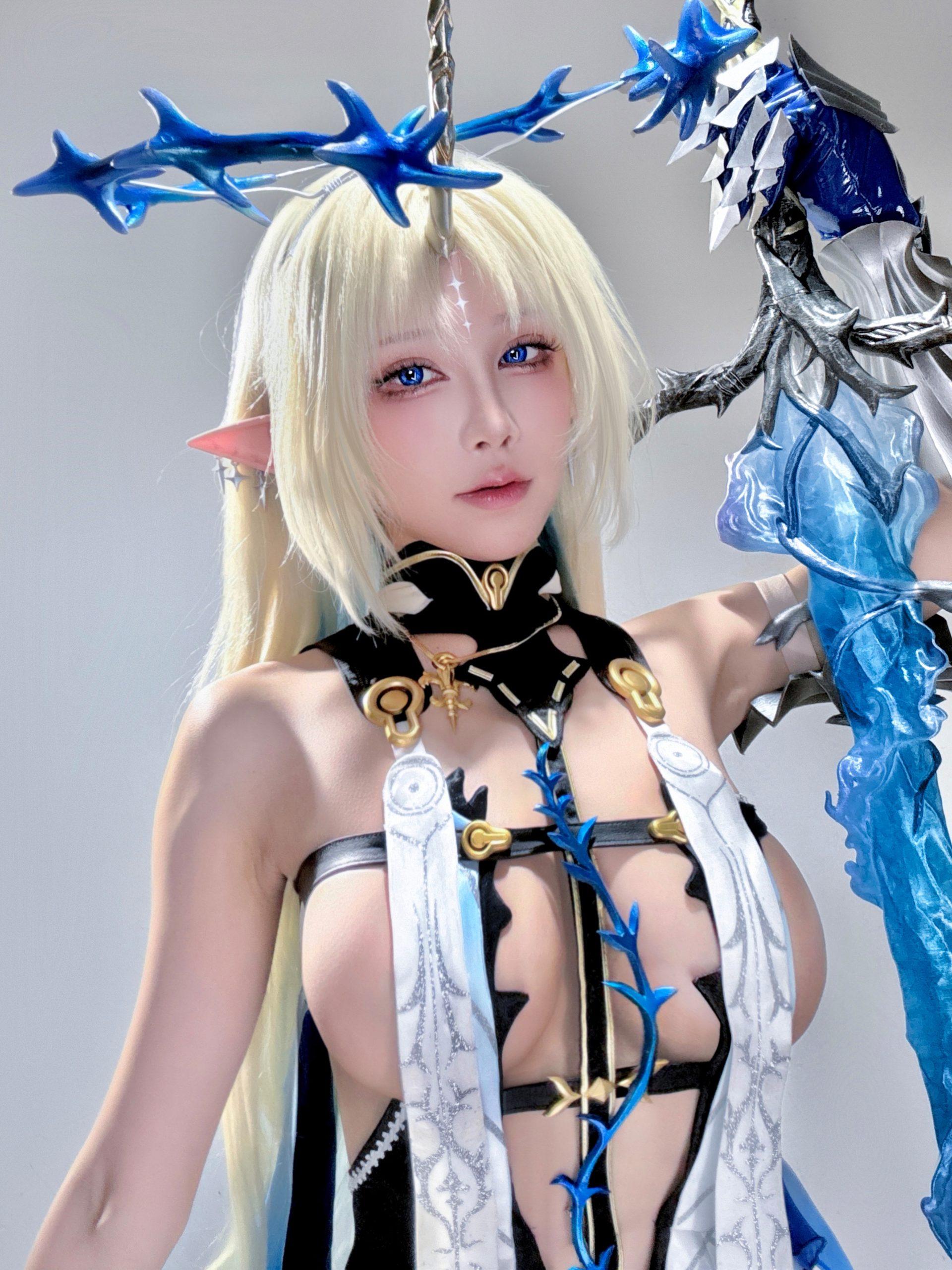 《鸣潮》芙露德莉斯：水淼Aqua - 第22张写真大图