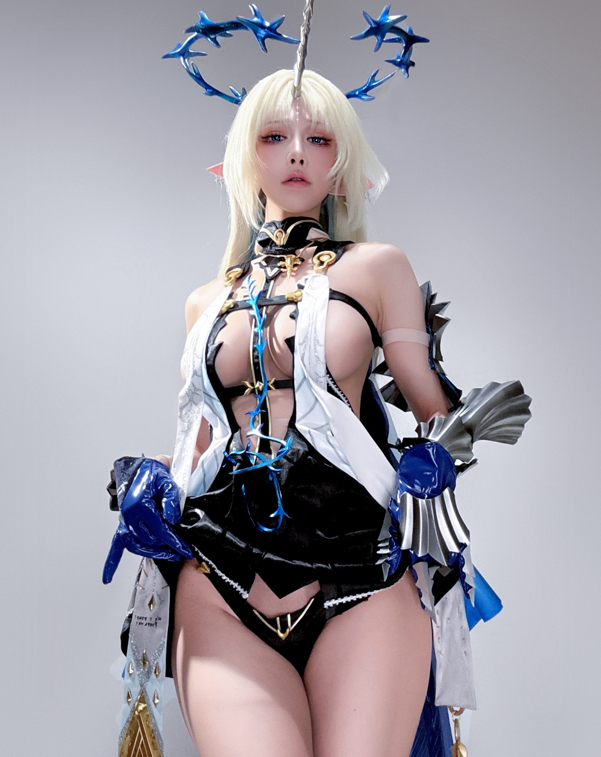 《鸣潮》芙露德莉斯：水淼Aqua - 第25张写真大图