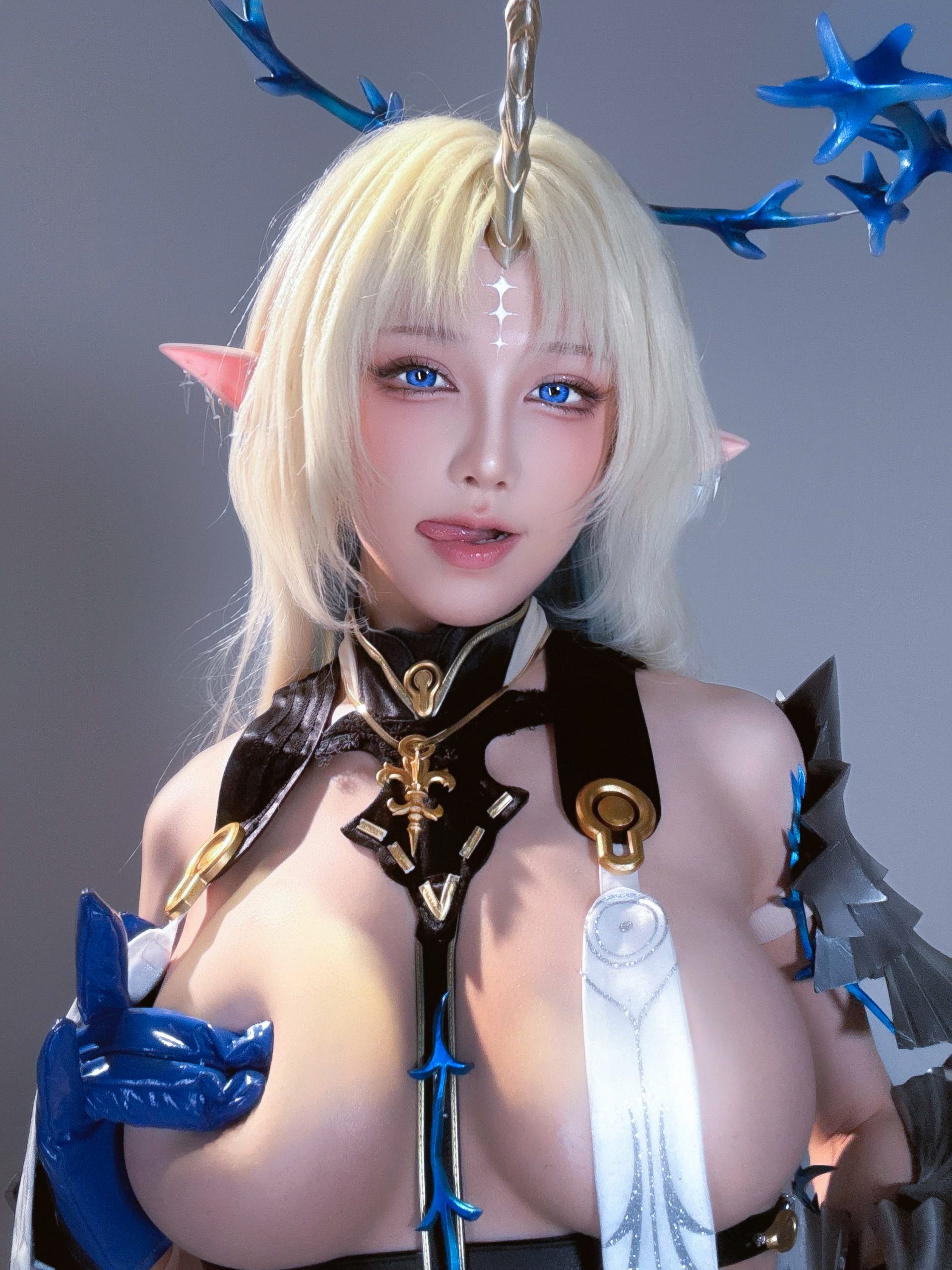 《鸣潮》芙露德莉斯：水淼Aqua - 第32张写真大图