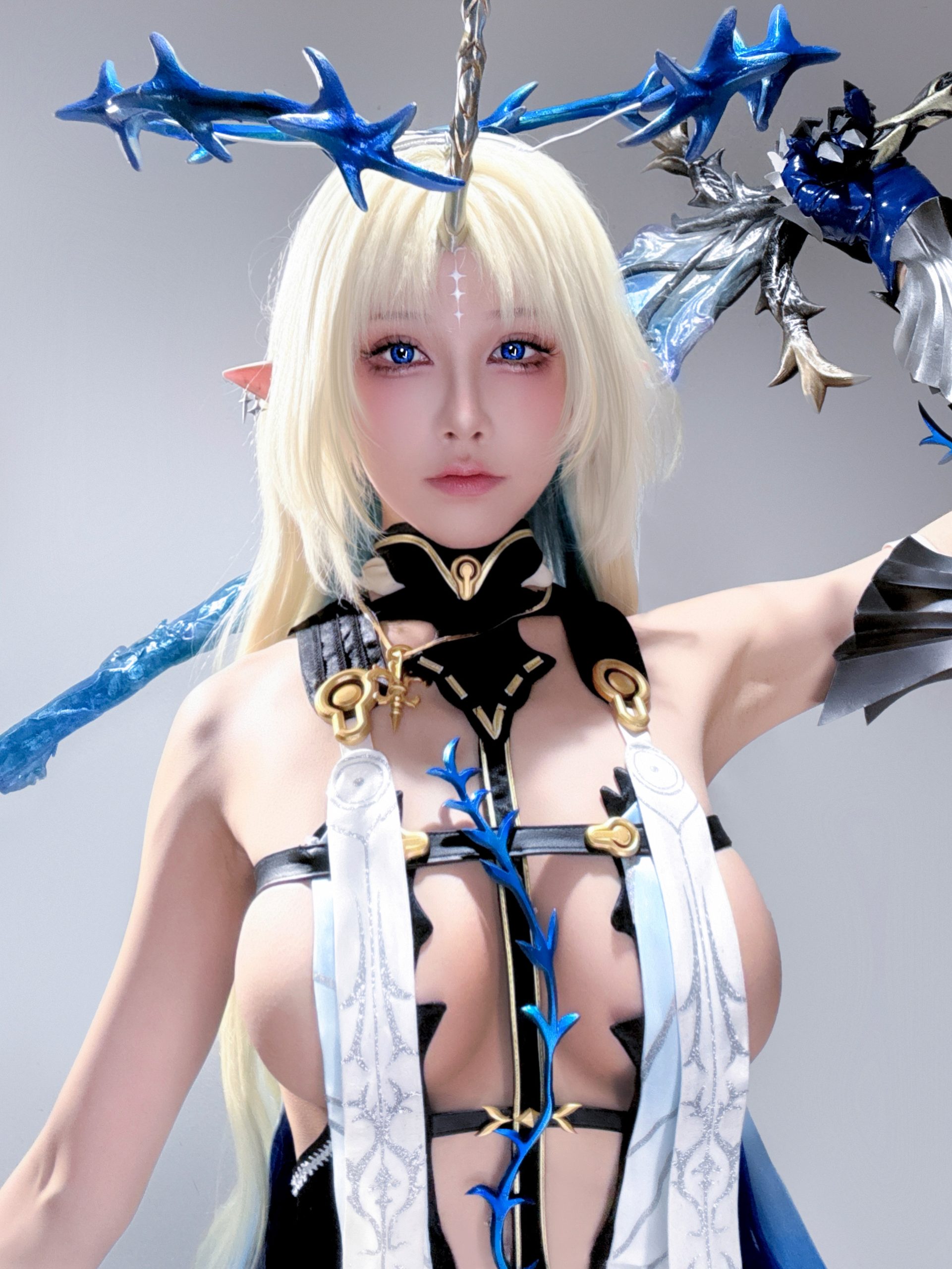 《鸣潮》芙露德莉斯：水淼Aqua - 第33张写真大图
