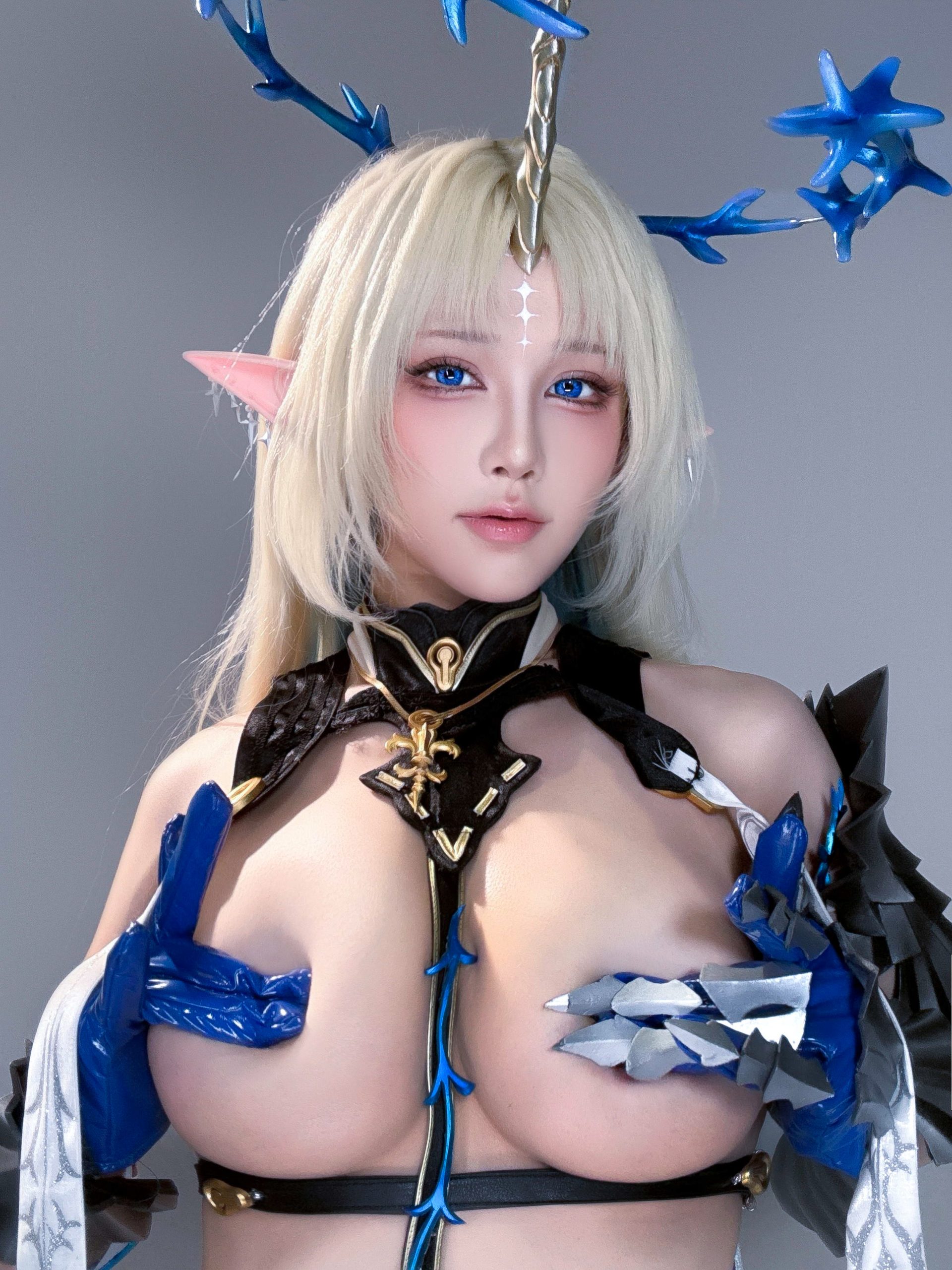 《鸣潮》芙露德莉斯：水淼Aqua - 第34张写真大图
