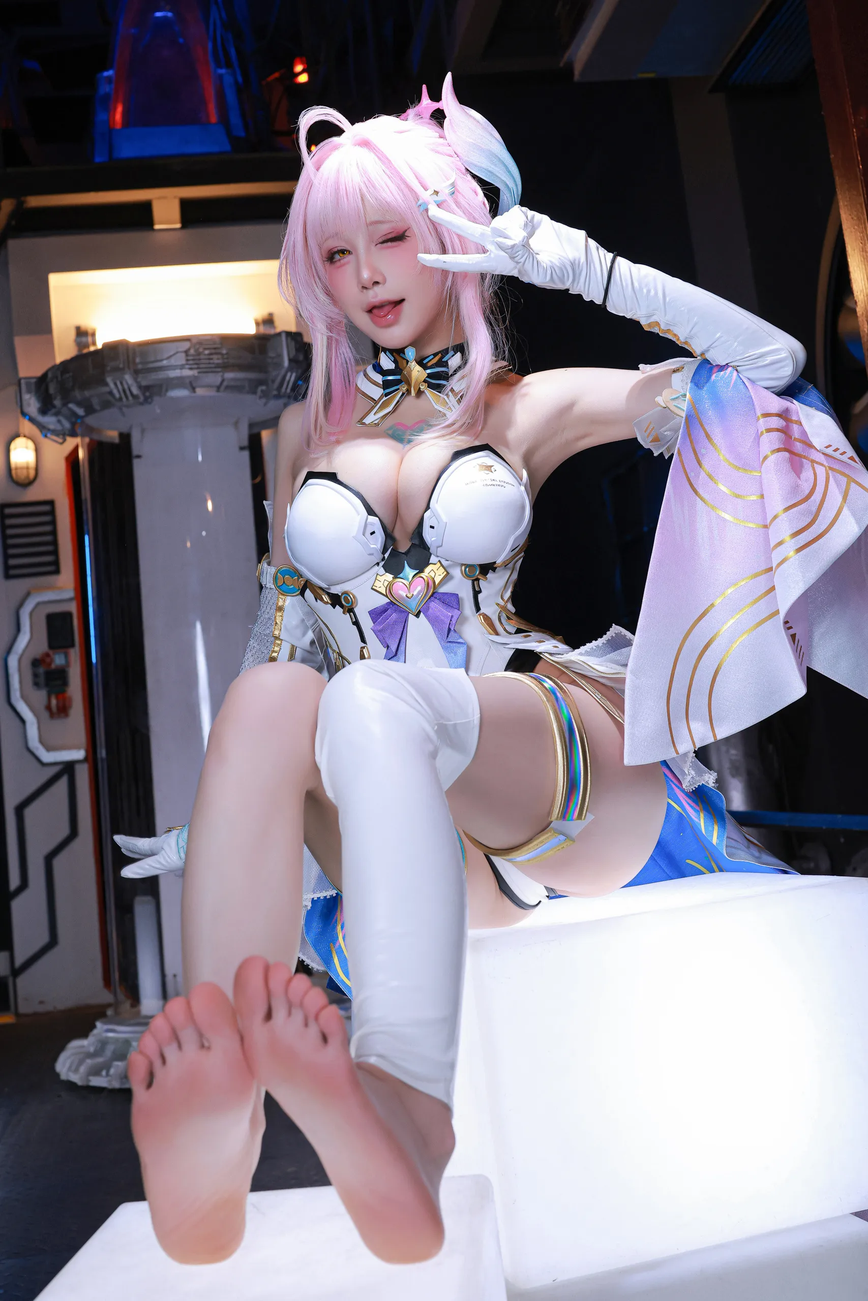 《鸣潮》爱弥斯：水淼Aqua - 第10张写真大图