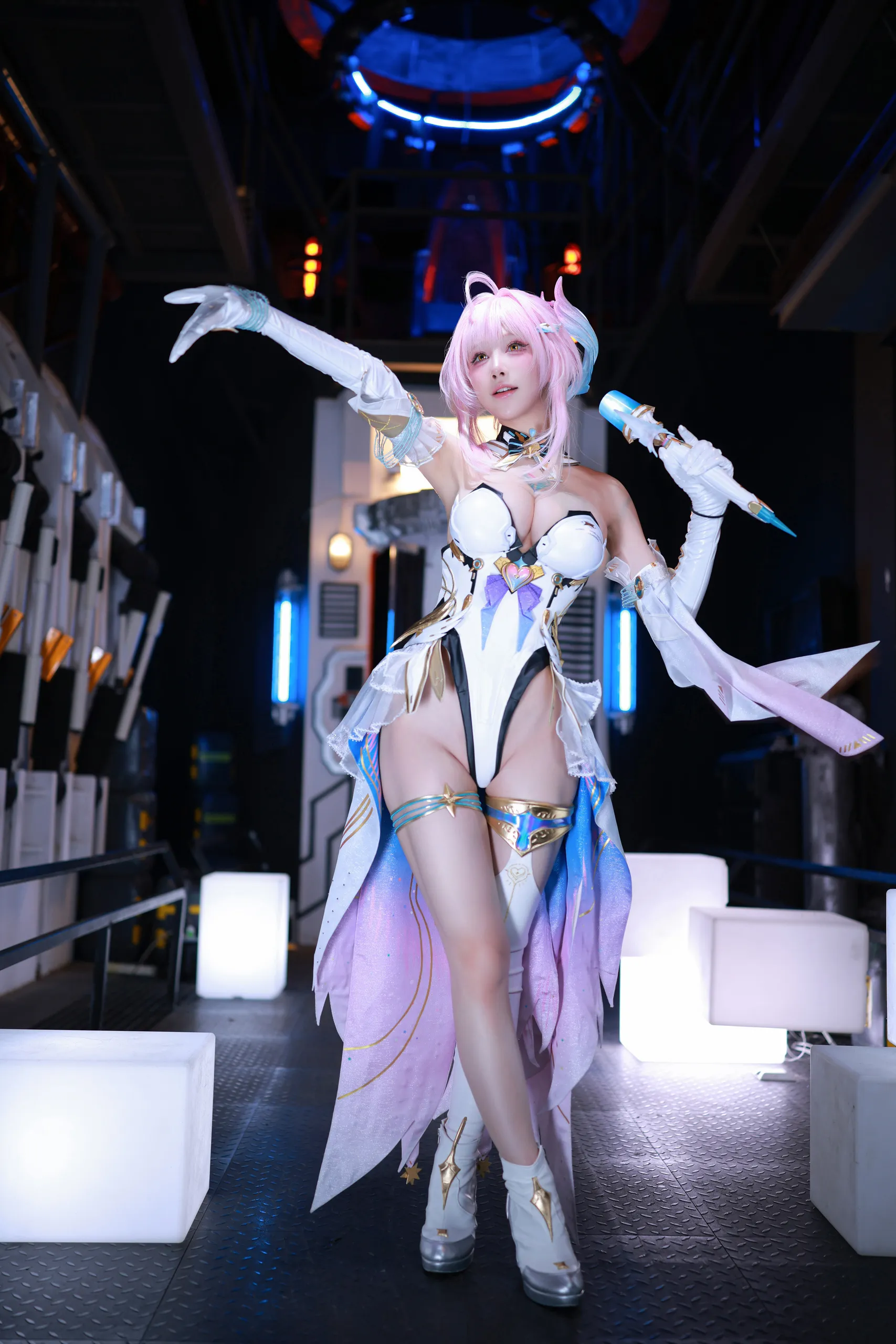 《鸣潮》爱弥斯：水淼Aqua - 第12张写真大图