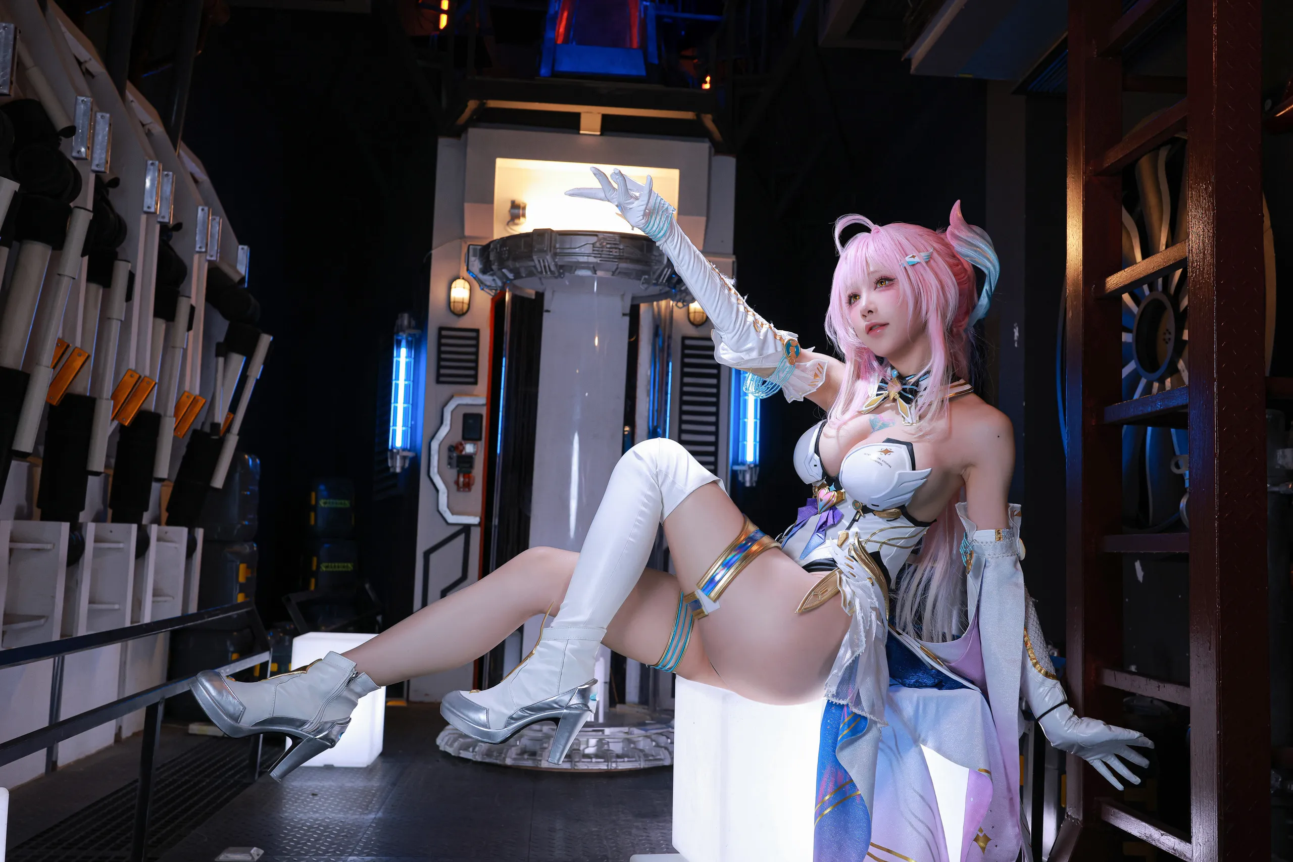 《鸣潮》爱弥斯：水淼Aqua - 第3张写真大图