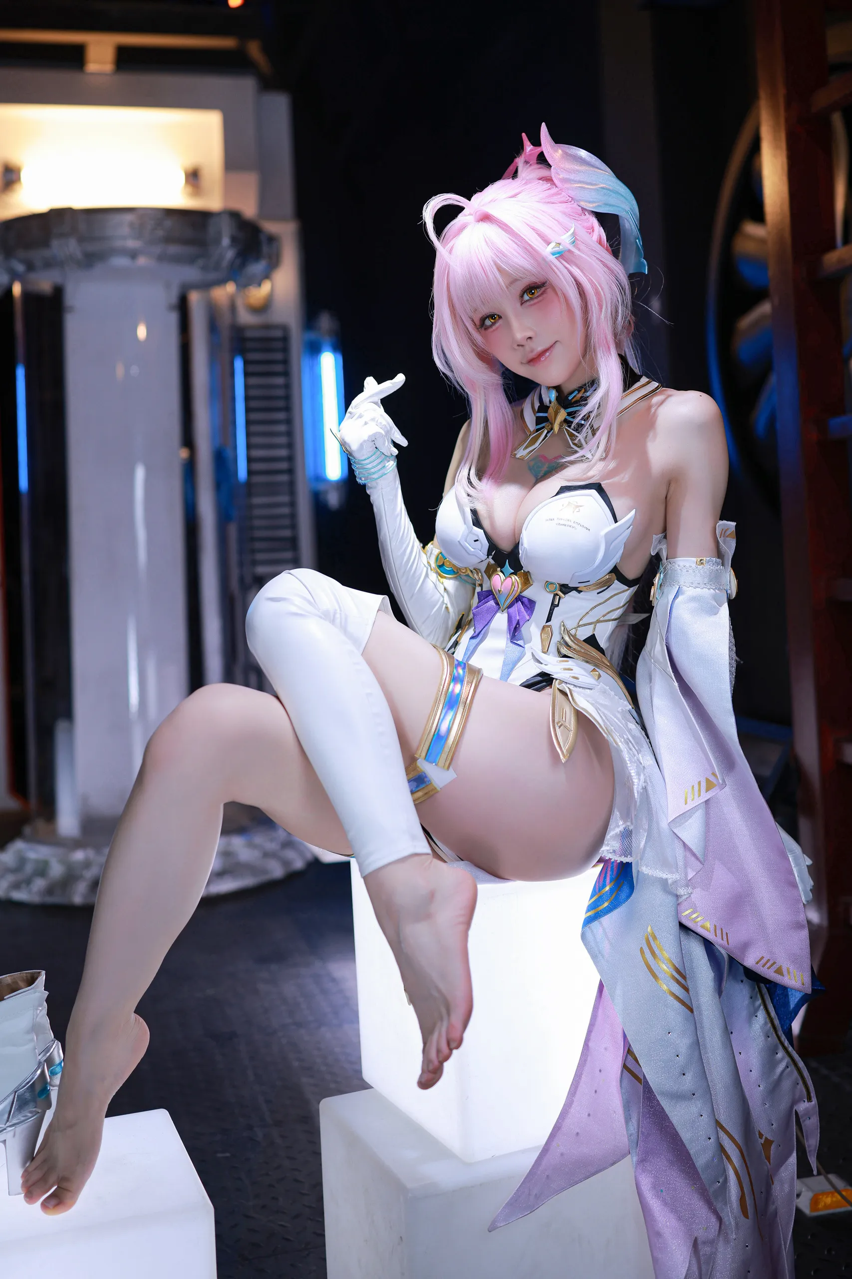《鸣潮》爱弥斯：水淼Aqua - 第7张写真大图