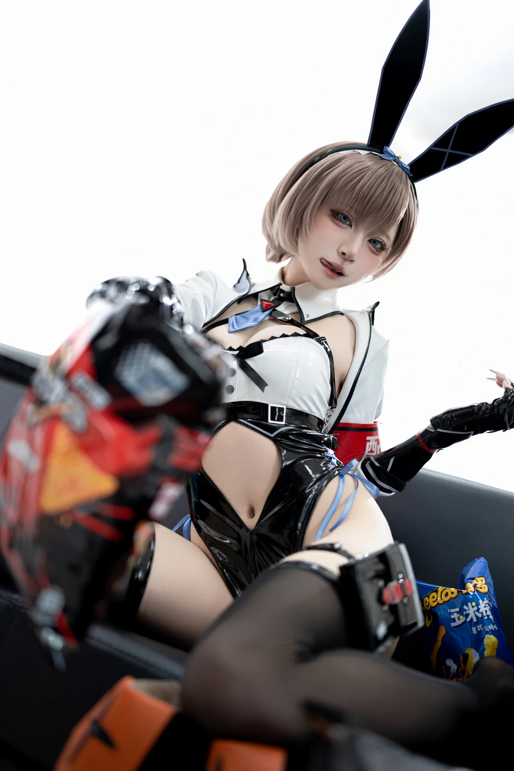 纸悦Etsu_ko 外卖兔 65P - 第18张写真大图
