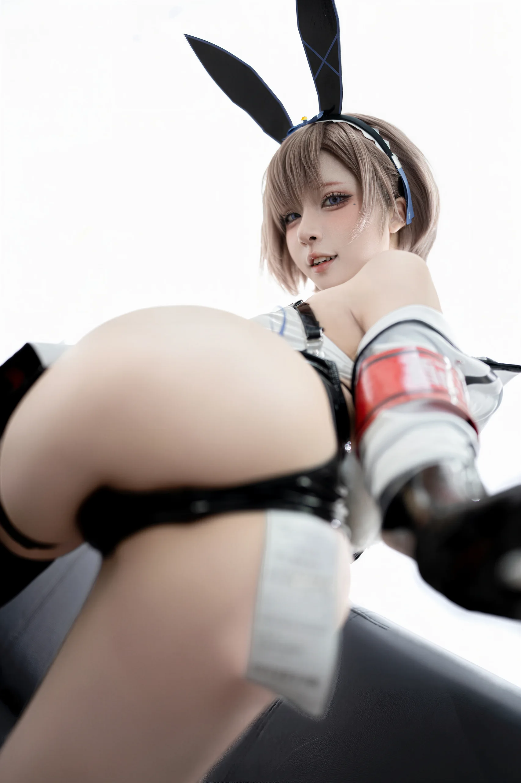 纸悦Etsu_ko 外卖兔 65P - 第24张写真大图