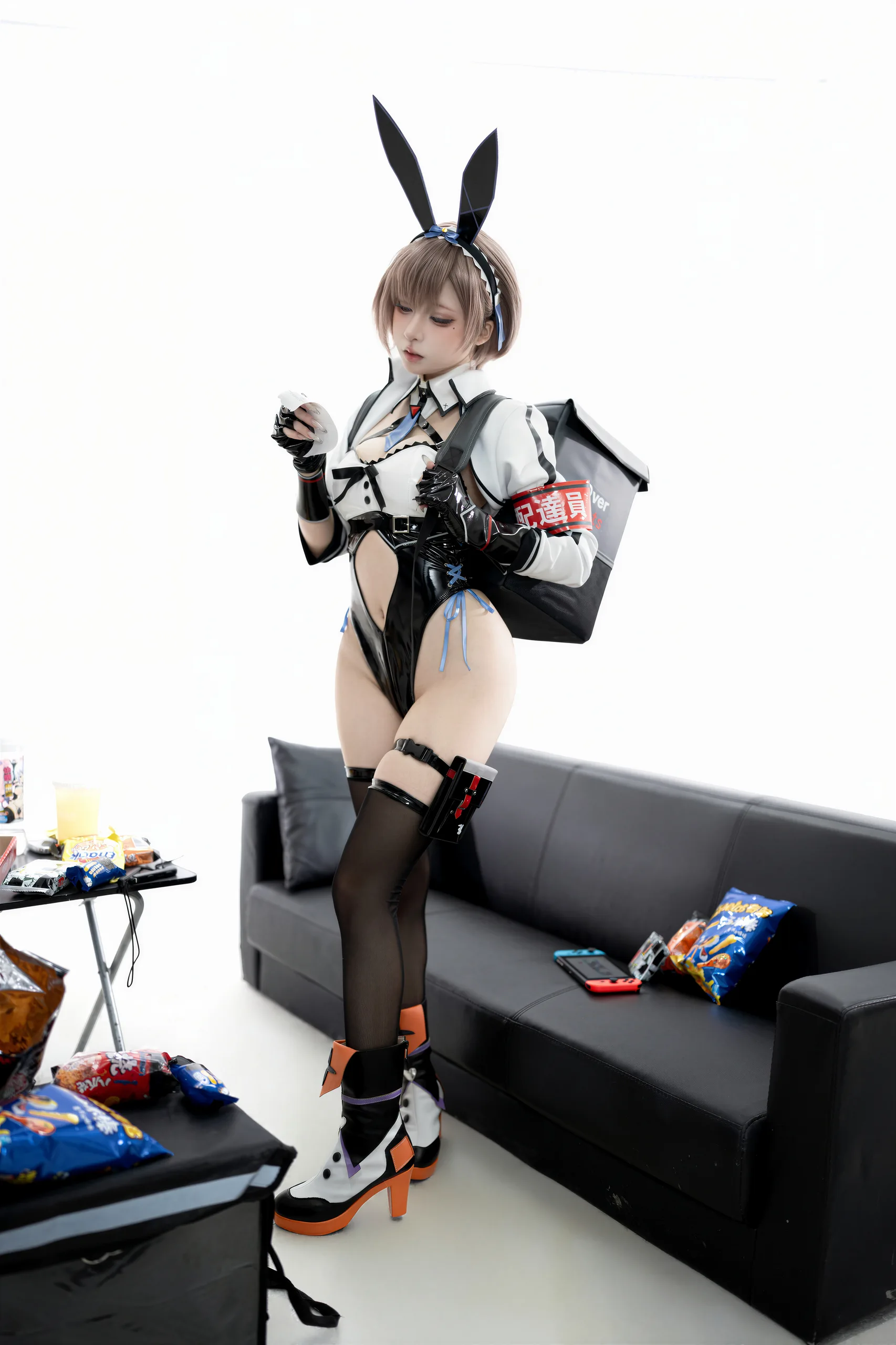 纸悦Etsu_ko 外卖兔 65P - 第25张写真大图