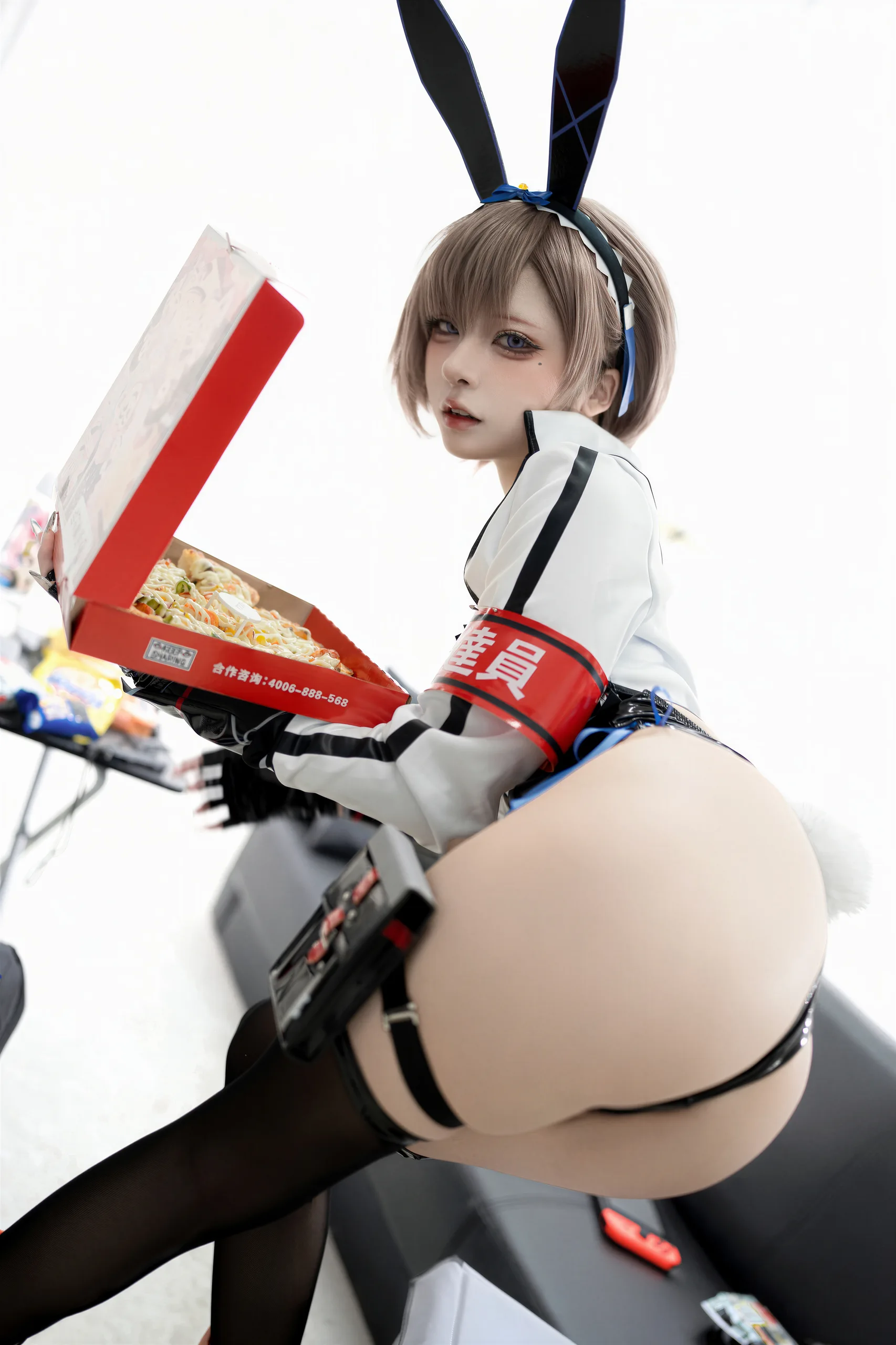 纸悦Etsu_ko 外卖兔 65P - 第31张写真大图