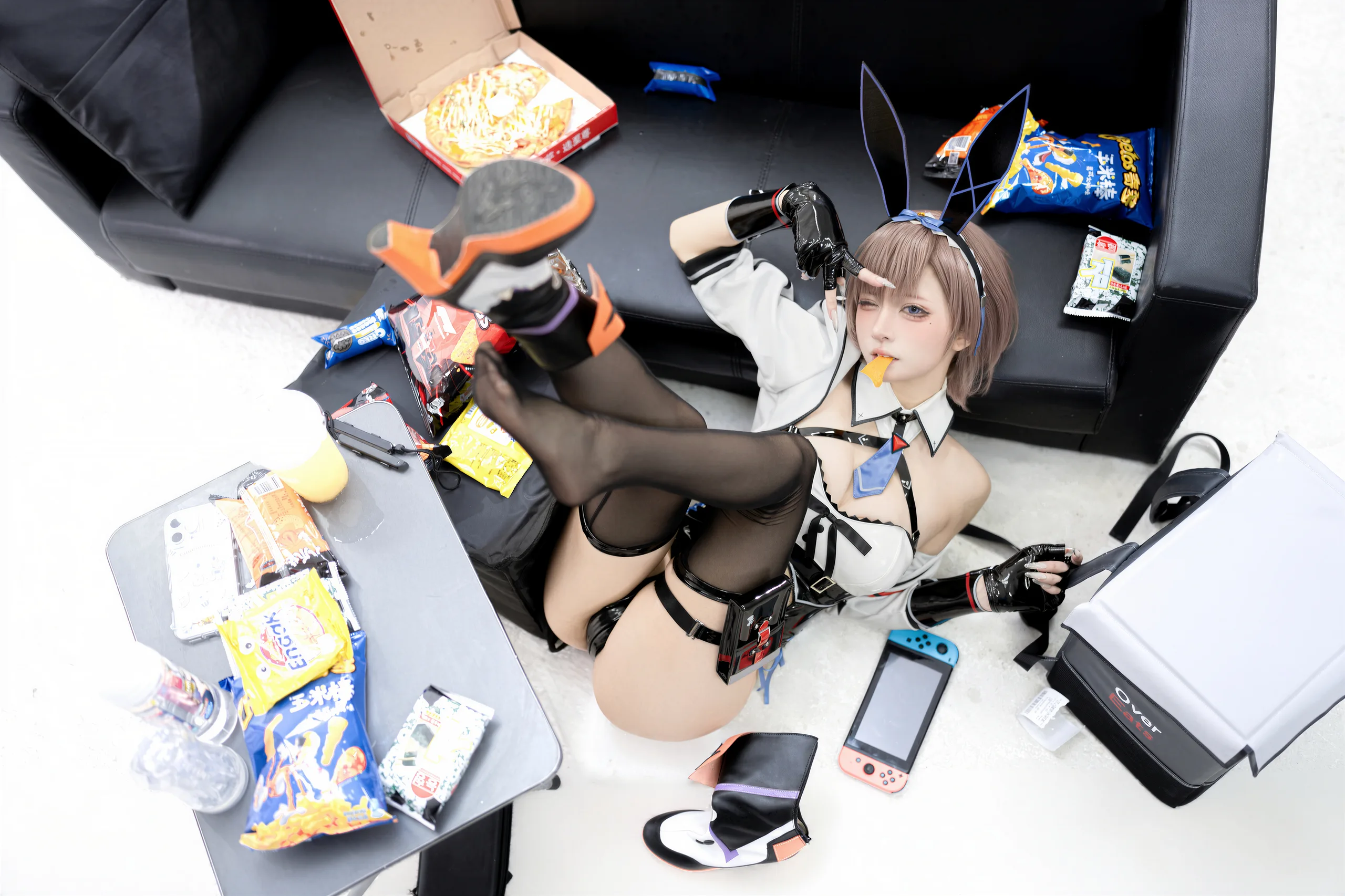 纸悦Etsu_ko 外卖兔 65P - 第48张写真大图