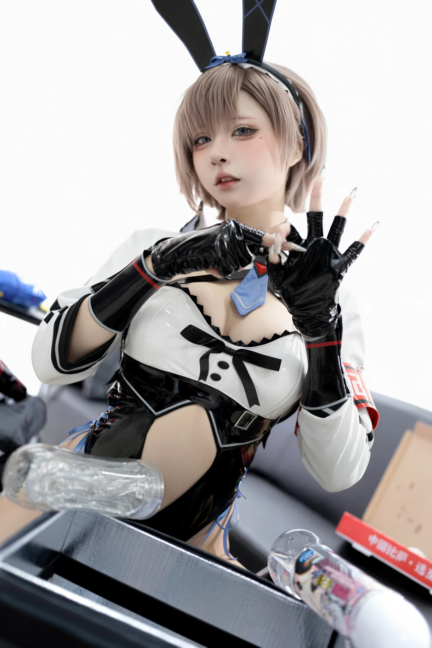 纸悦Etsu_ko 外卖兔 65P - 第55张写真大图