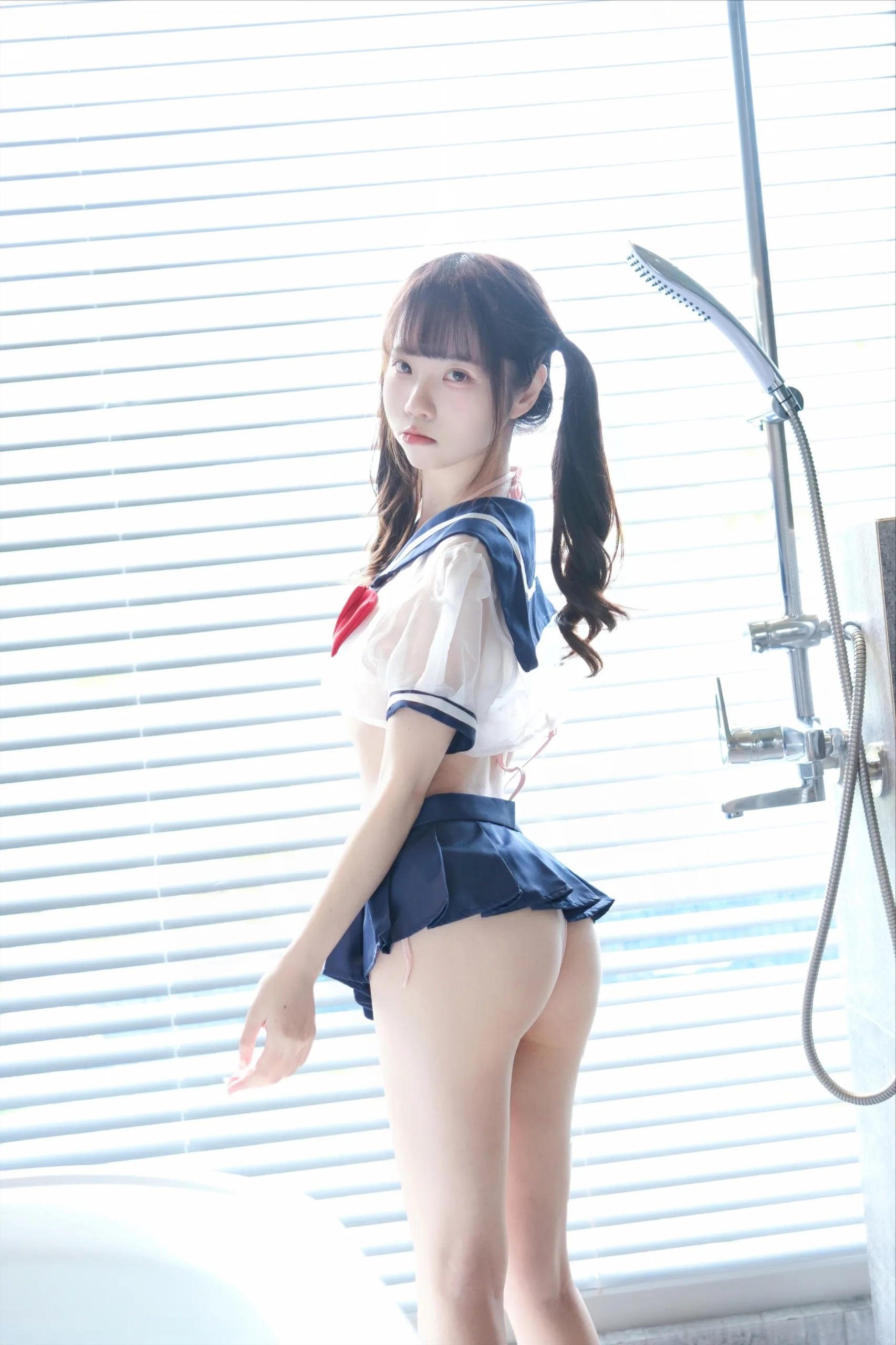 可可小白兔 透明学生服 64P - 第20张写真大图