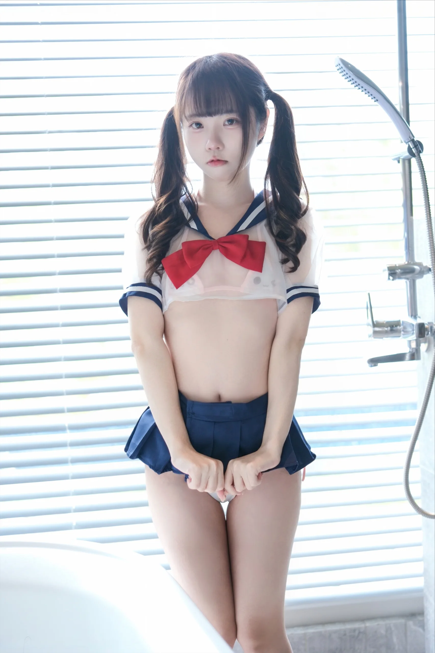 可可小白兔 透明学生服 64P - 第25张写真大图