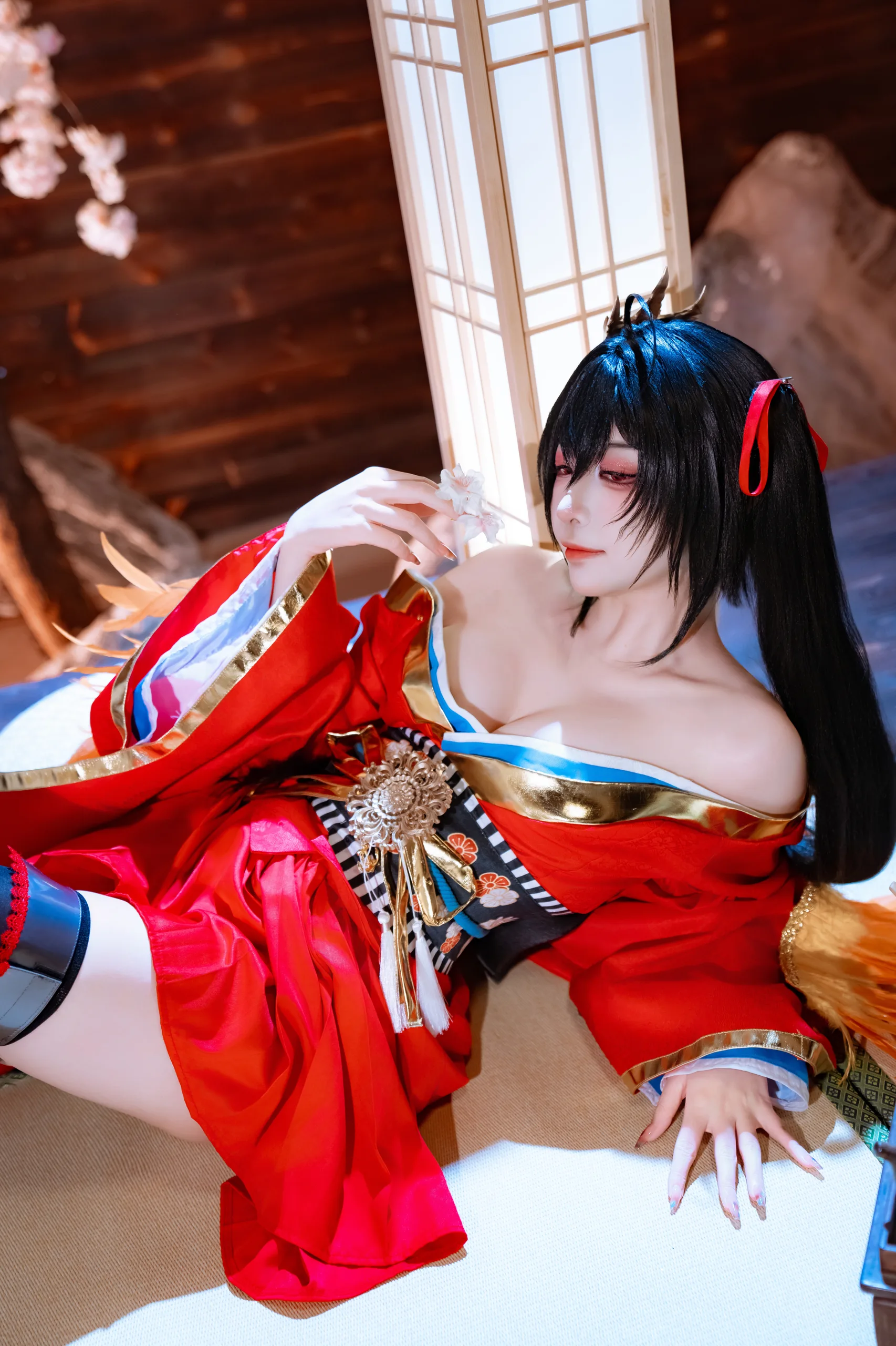 二佐Nisa 碧蓝航线 大凤 原皮 35P - 第25张写真大图