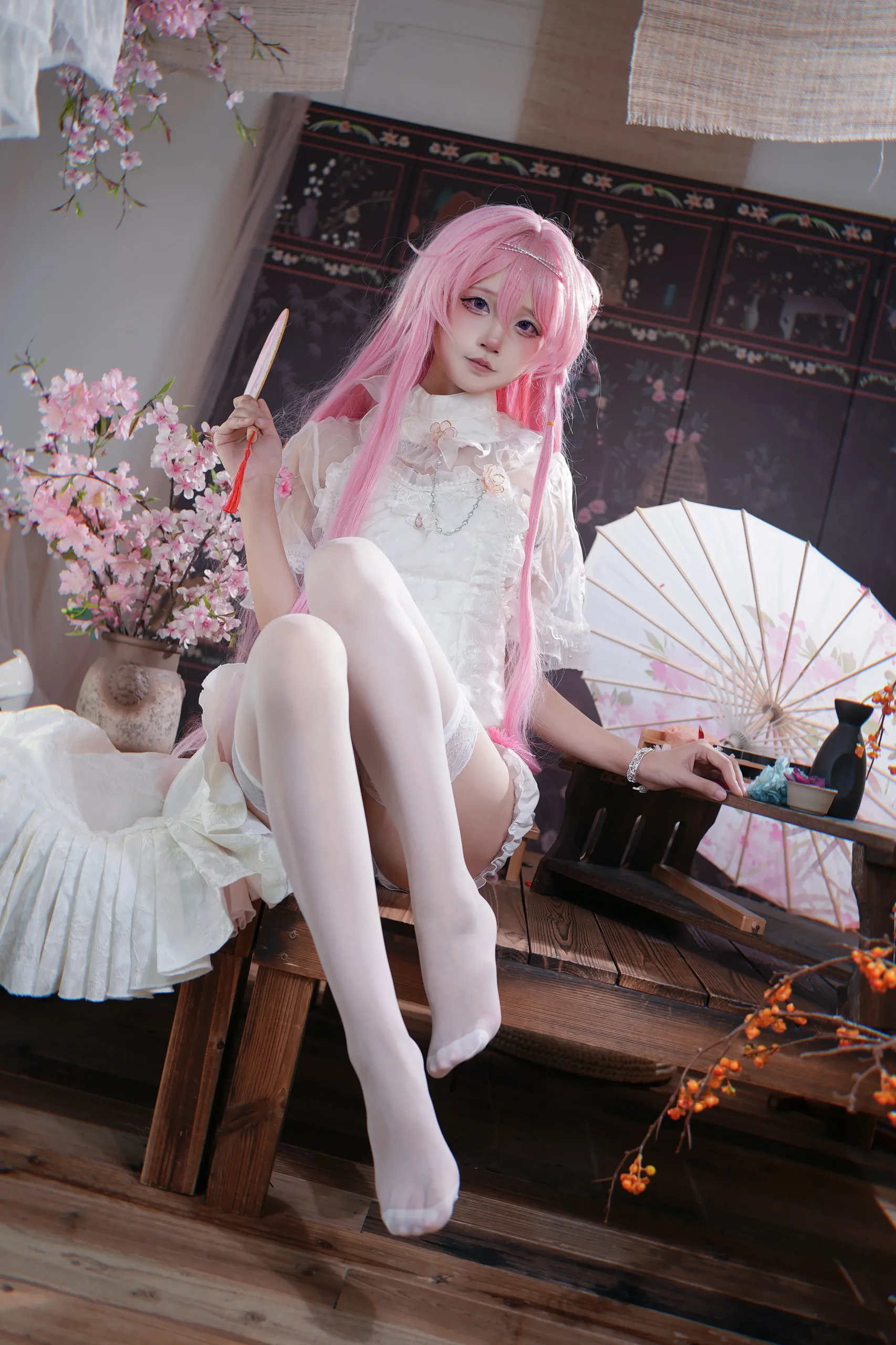 五更百鬼 NIKKE 胜利女神 桃乐丝旗袍 12P - 第6张写真大图