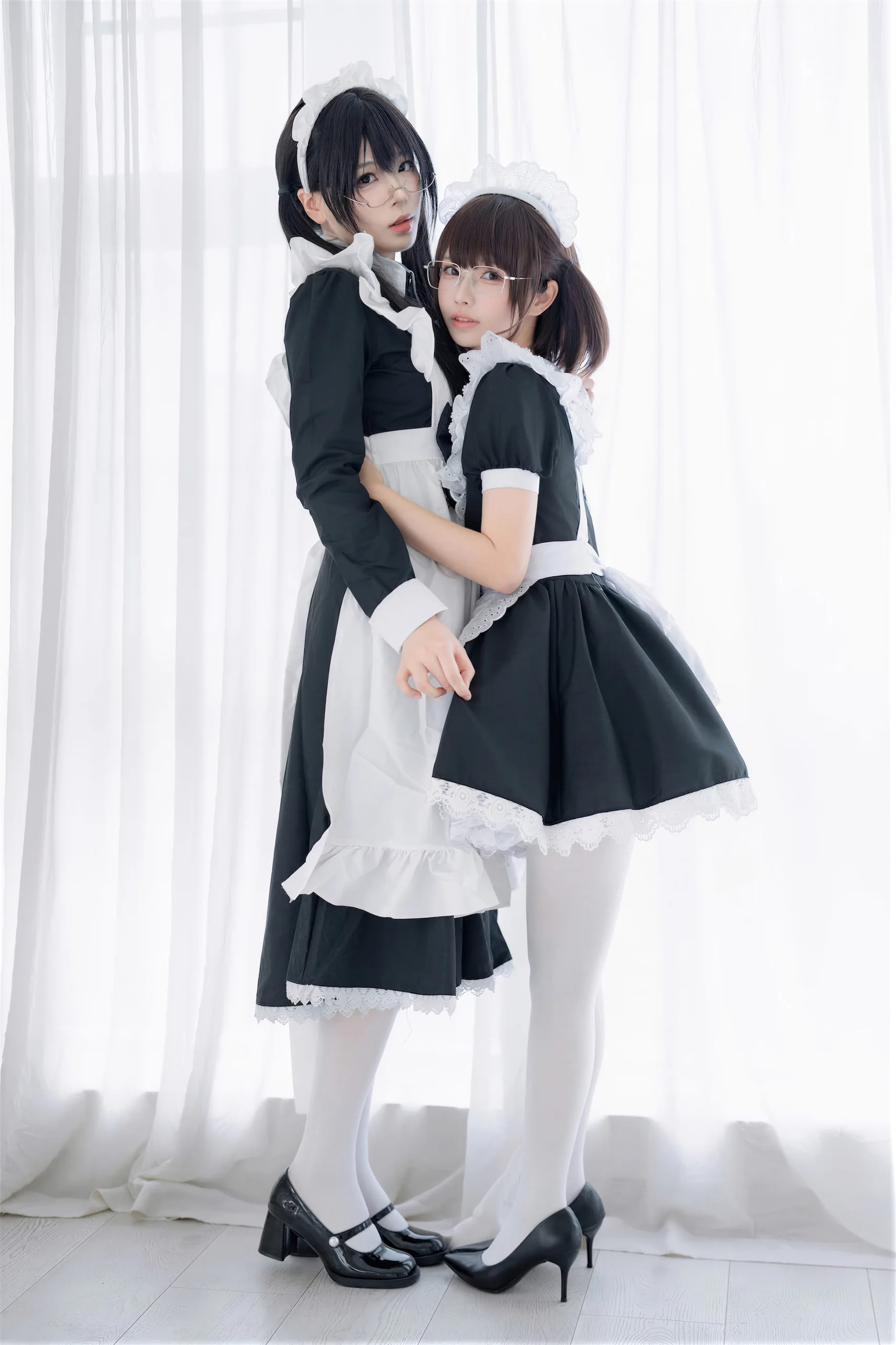 十万珍吱伏特&轩萧学姐 双人女仆 110P - 第100张写真大图