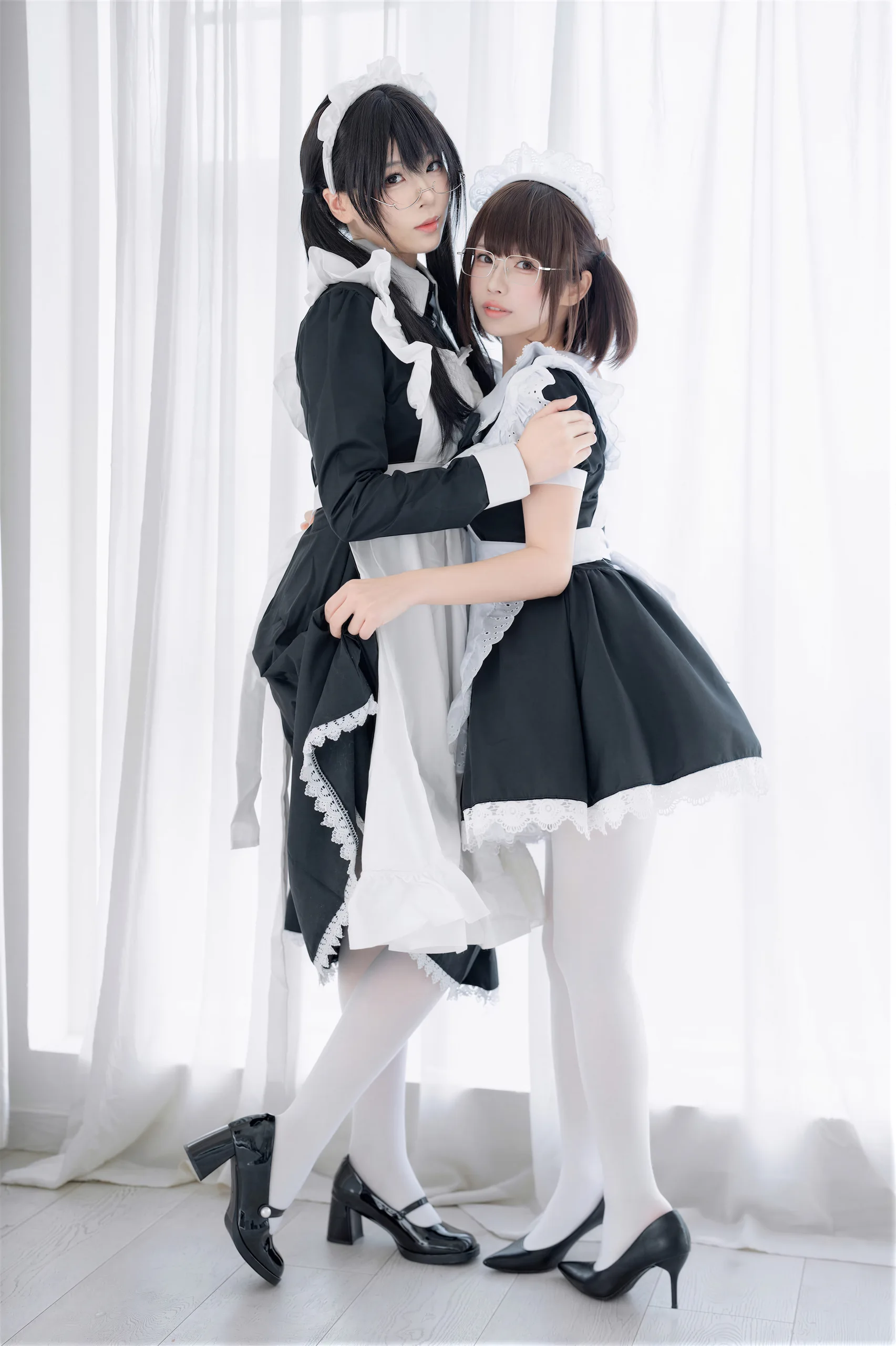 十万珍吱伏特&轩萧学姐 双人女仆 110P - 第13张写真大图