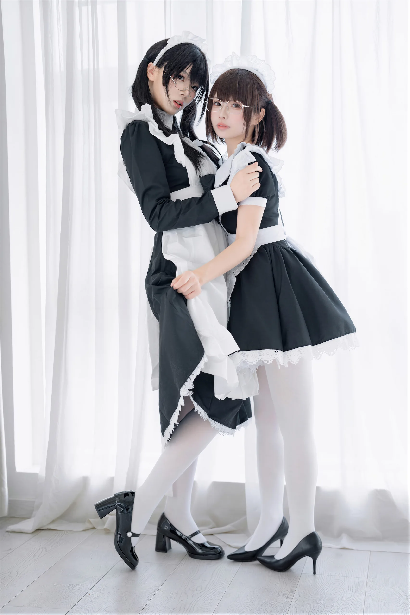 十万珍吱伏特&轩萧学姐 双人女仆 110P - 第2张写真大图