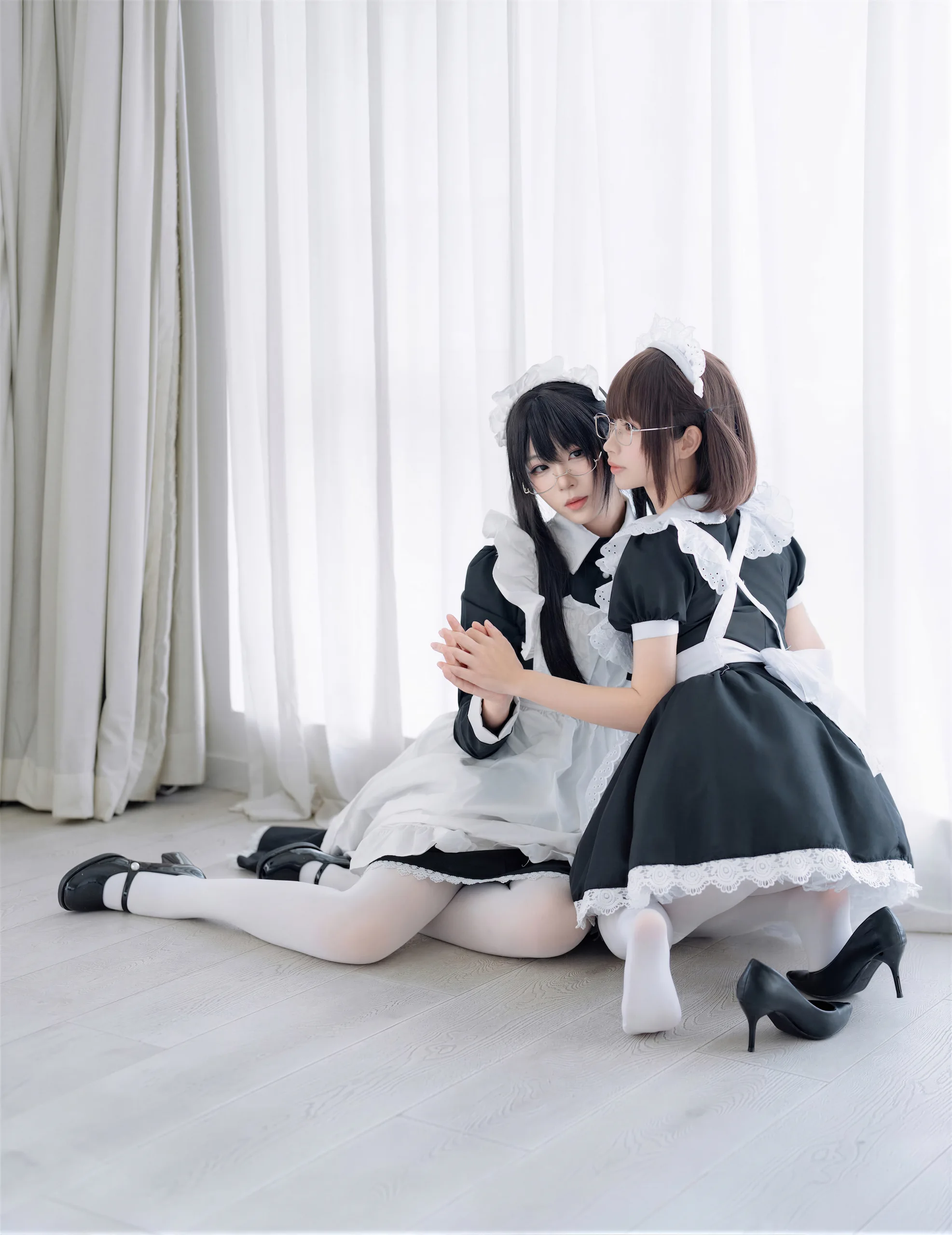 十万珍吱伏特&轩萧学姐 双人女仆 110P - 第24张写真大图