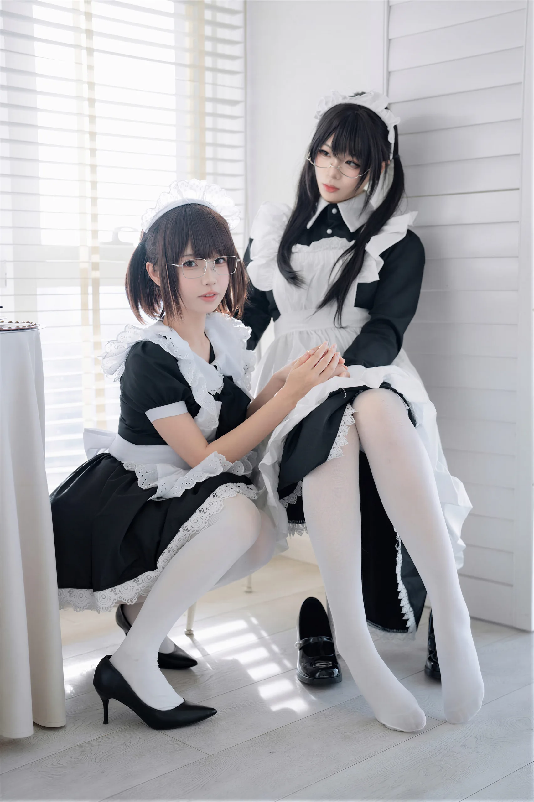 十万珍吱伏特&轩萧学姐 双人女仆 110P - 第54张写真大图