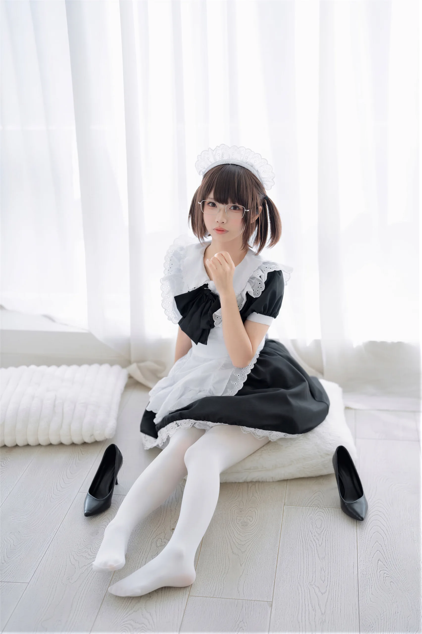 十万珍吱伏特&轩萧学姐 双人女仆 110P - 第94张写真大图