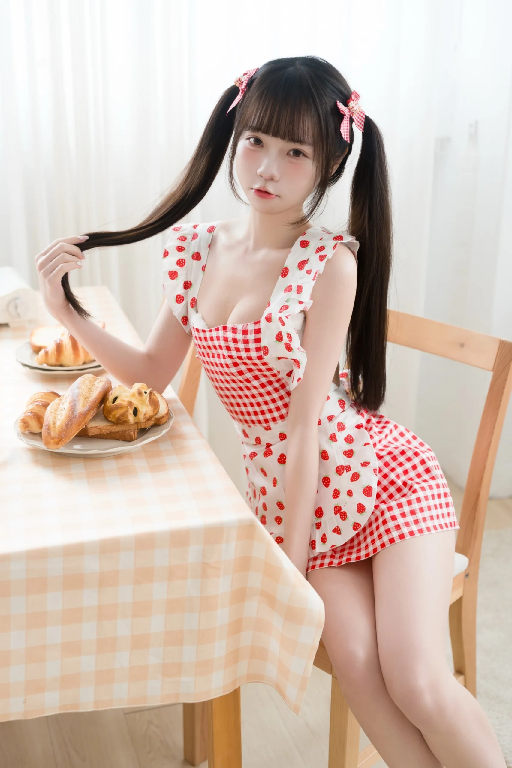 可可小白兔 生日限定 一起做蛋糕吗 77P - 第76张写真大图