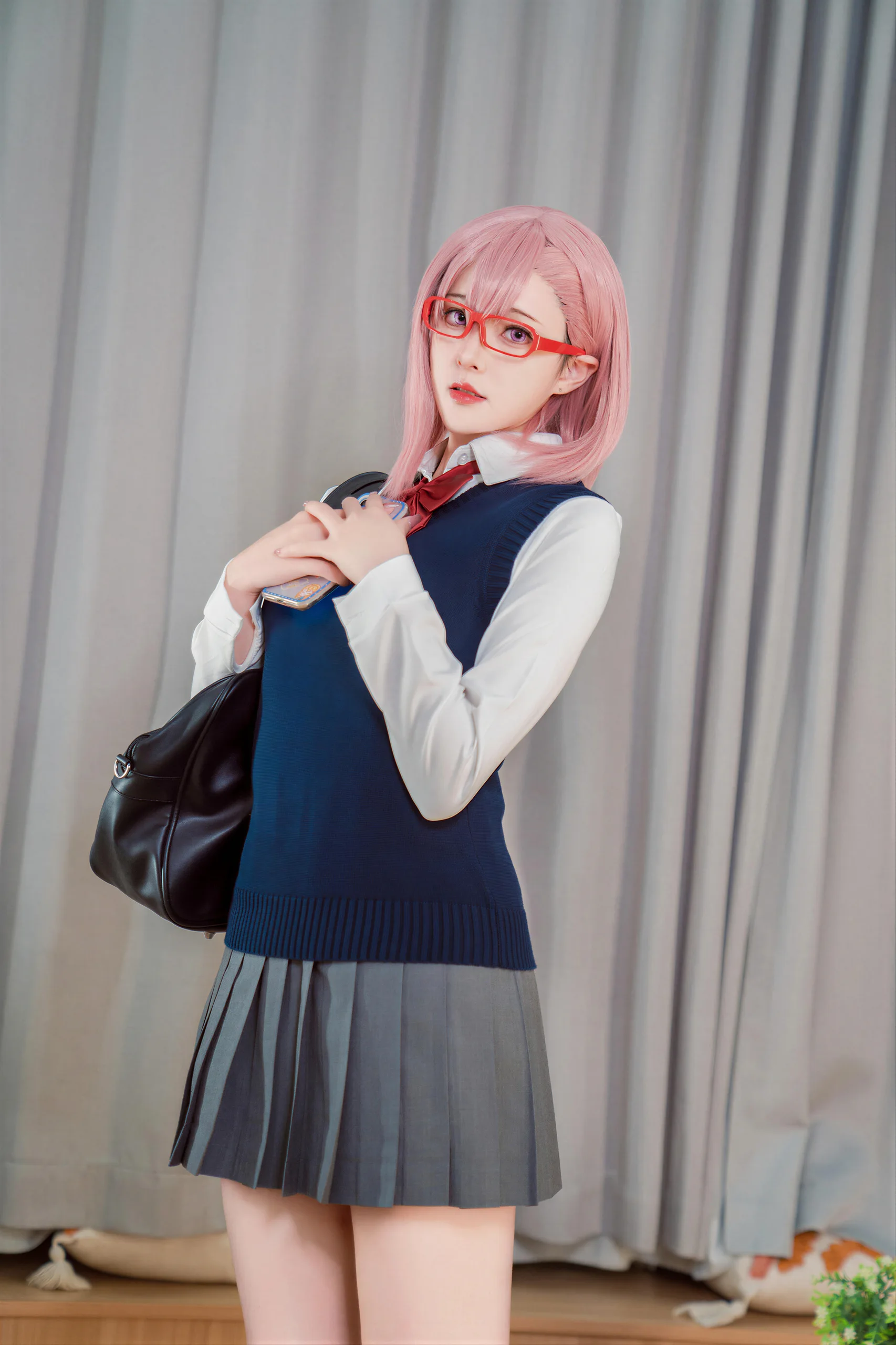 Natsuko夏夏子 2 5次元的诱惑 天乃莉莉纱校服25P 104 1M - 第12张写真大图