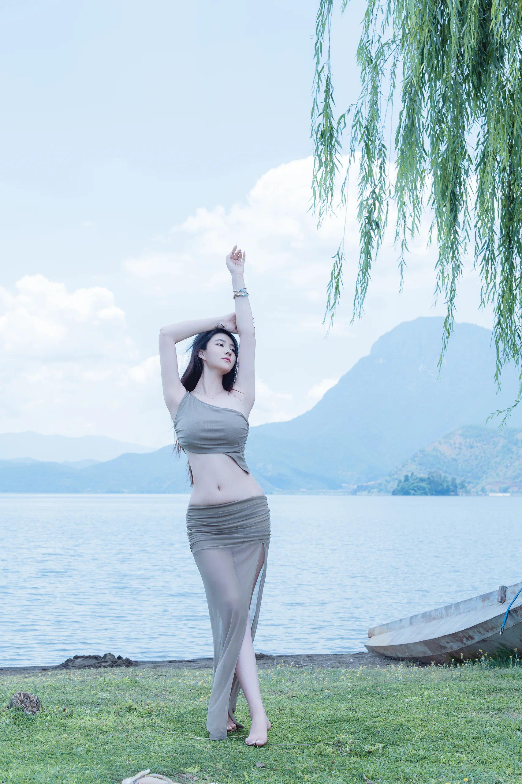 年年nnian 妩 80P - 第25张写真大图