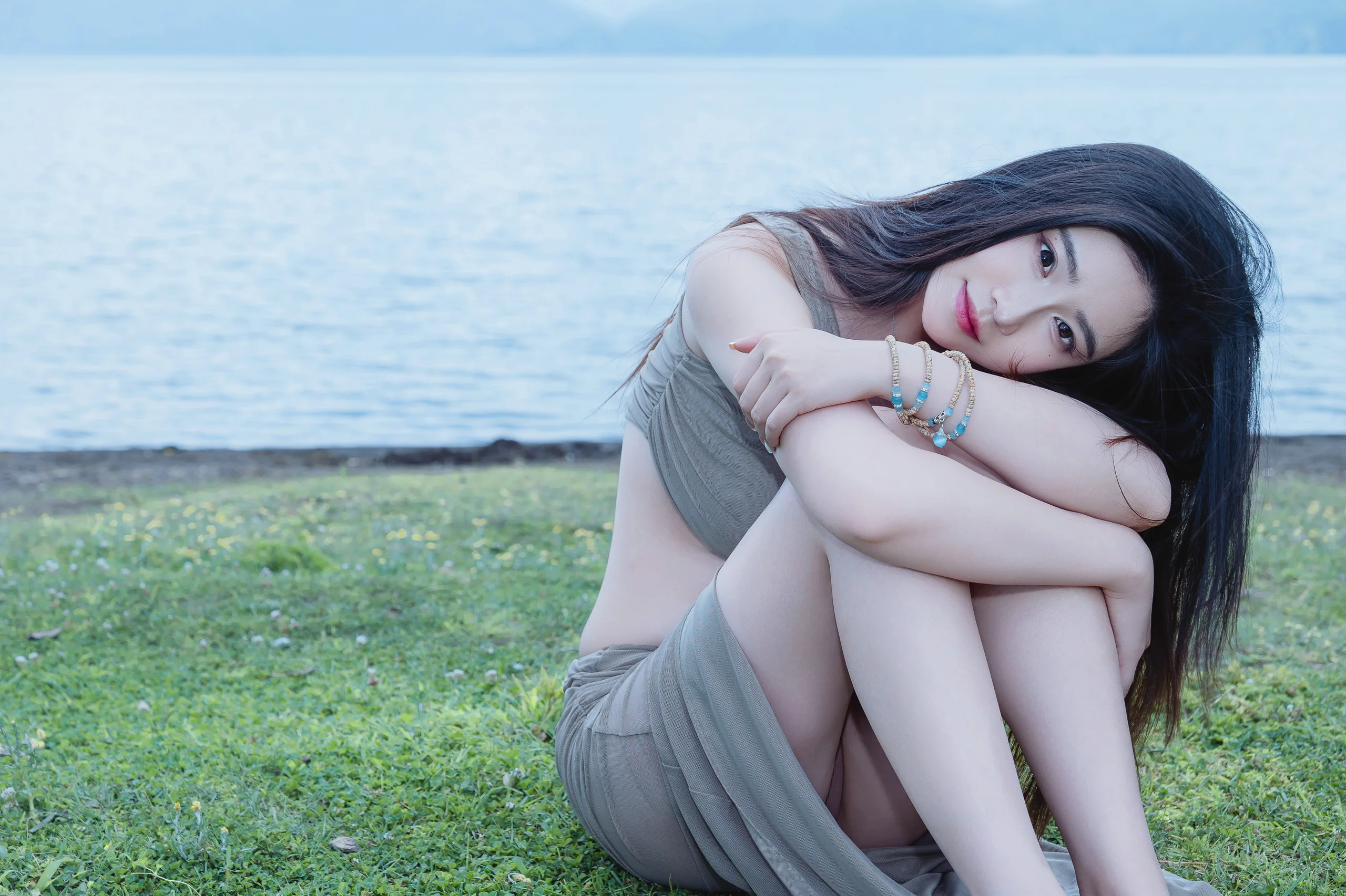 年年nnian 妩 80P - 第28张写真大图