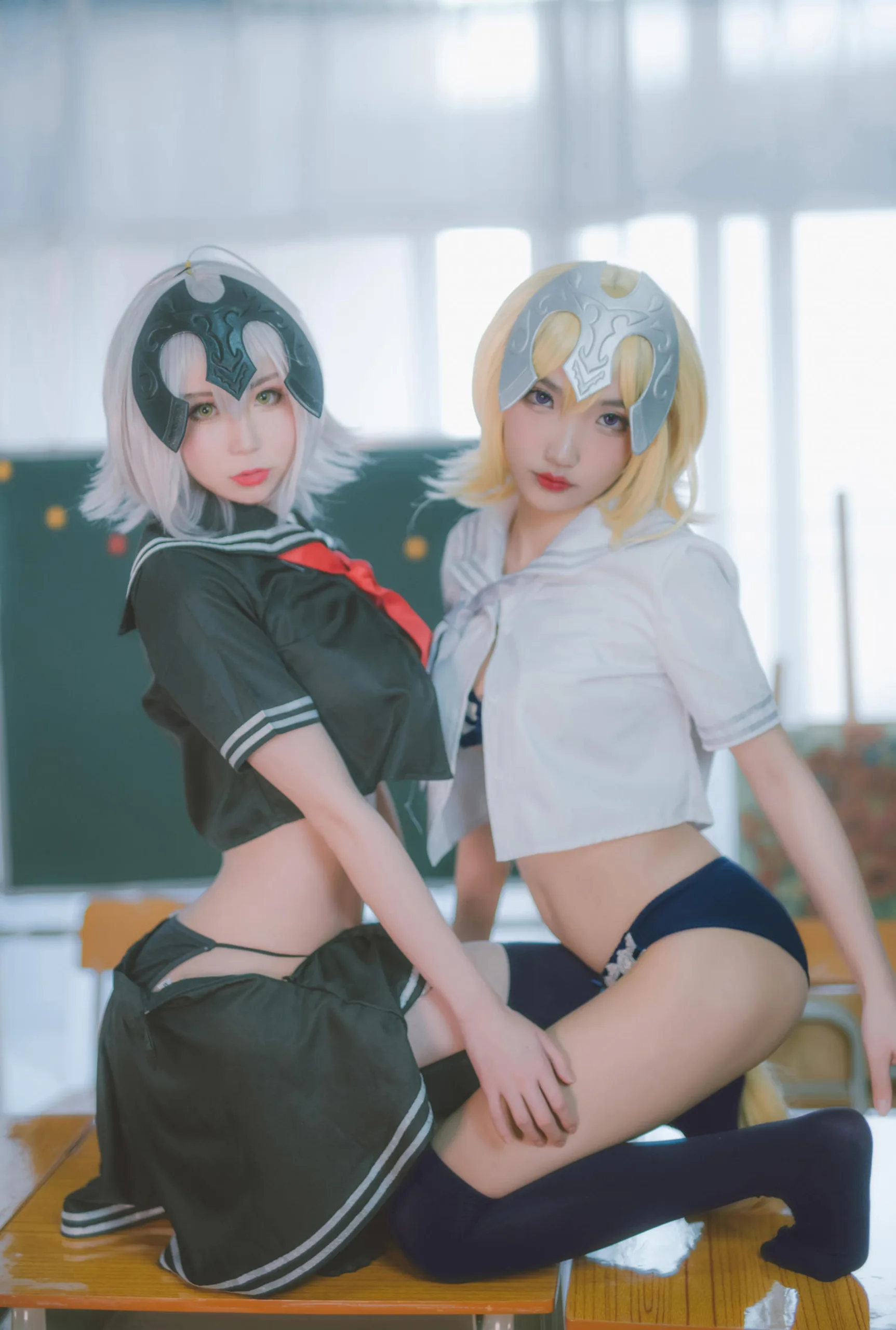 西园寺南歌 黑白贞德 JK制服 24P - 第6张写真大图