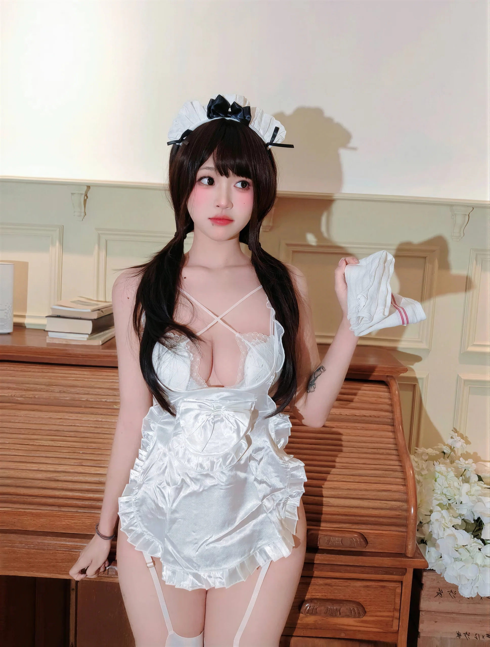 麻薯好吃 白蕾丝女仆 - 第31张写真大图