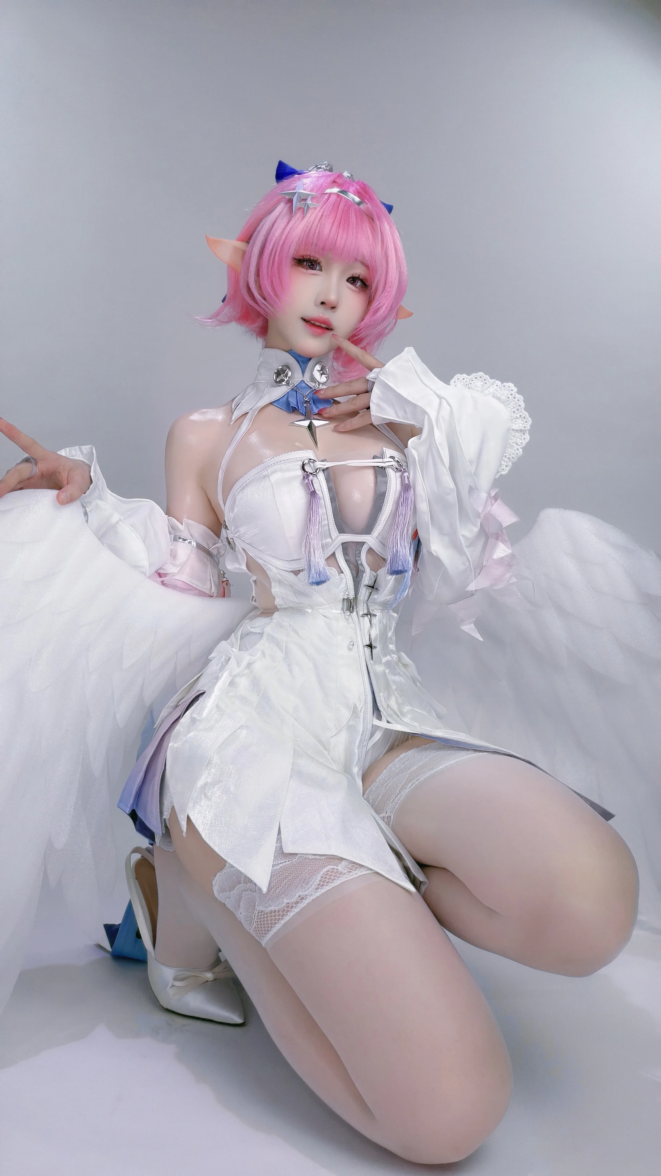 miko酱ww 蕾米埃尔 26P - 第13张写真大图