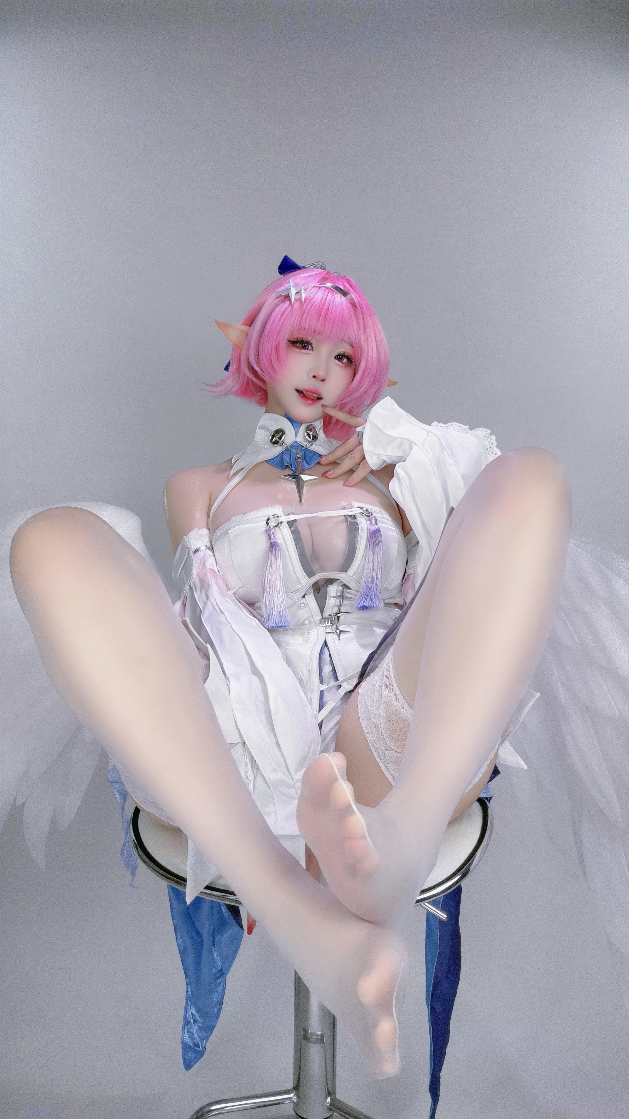 miko酱ww 蕾米埃尔 26P - 第6张写真大图