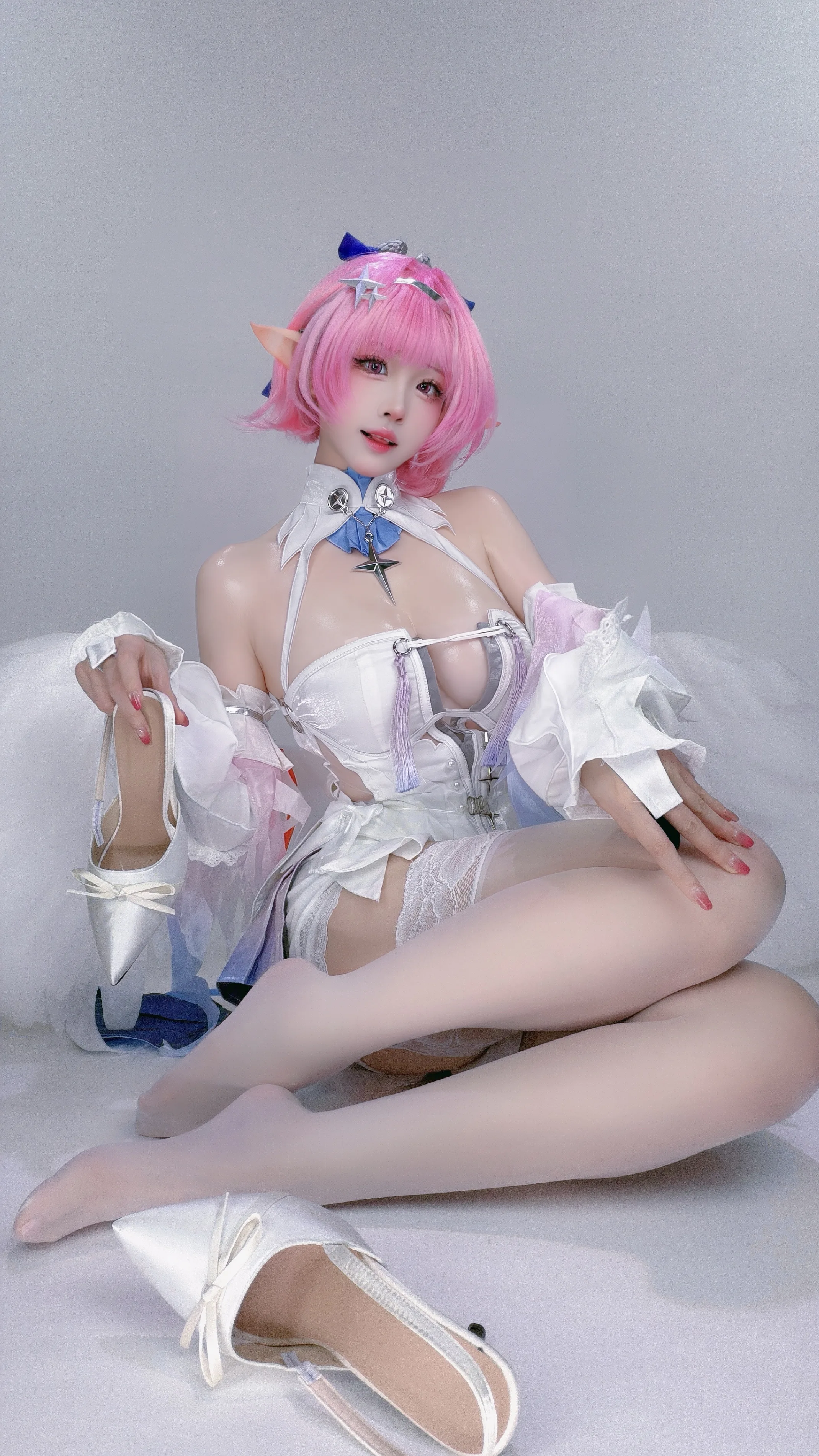 miko酱ww 蕾米埃尔 26P - 第8张写真大图