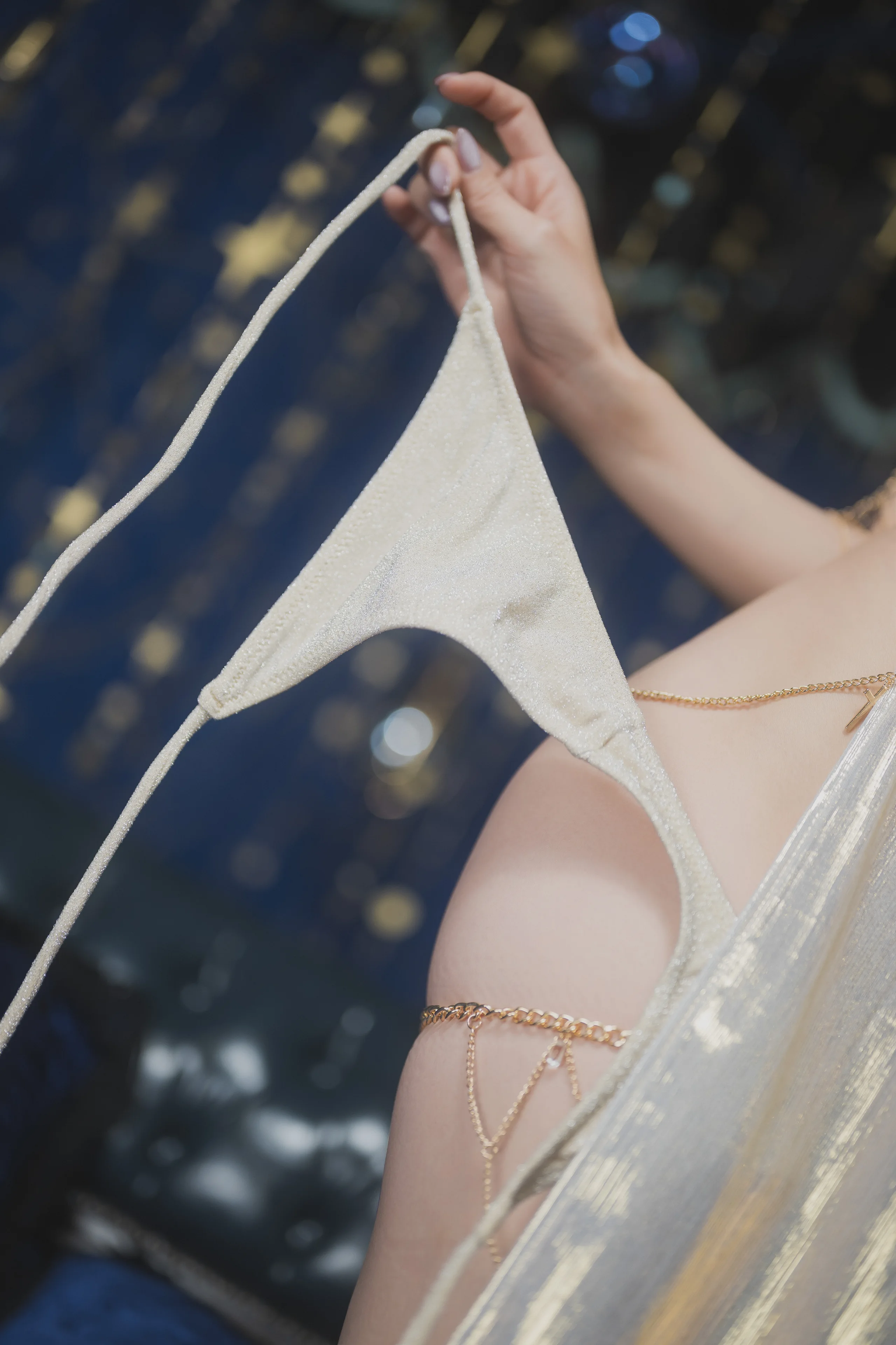 けん研けんけん Crystal 2026生诞写真集 202P 31GB - 第177张写真大图