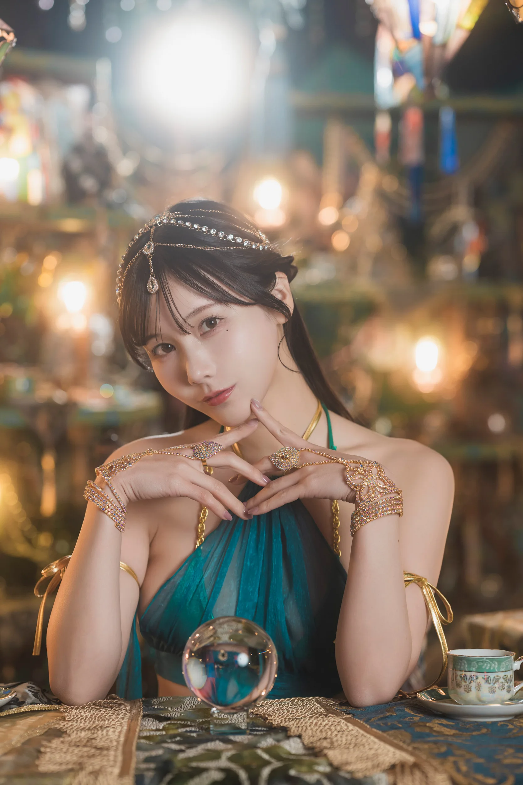 けん研けんけん Crystal 2026生诞写真集 202P 31GB - 第2张写真大图