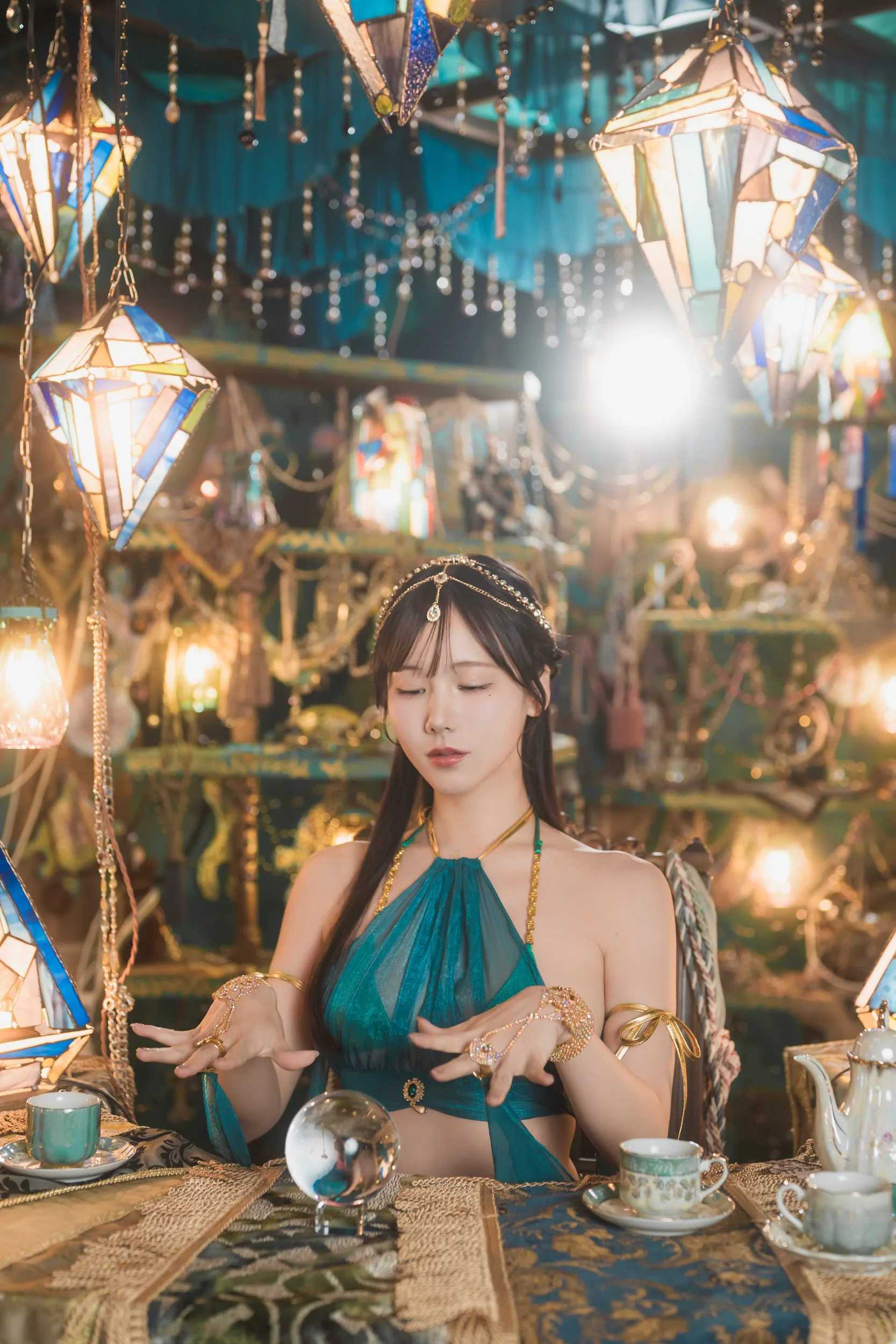 けん研けんけん Crystal 2026生诞写真集 202P 31GB - 第5张写真大图