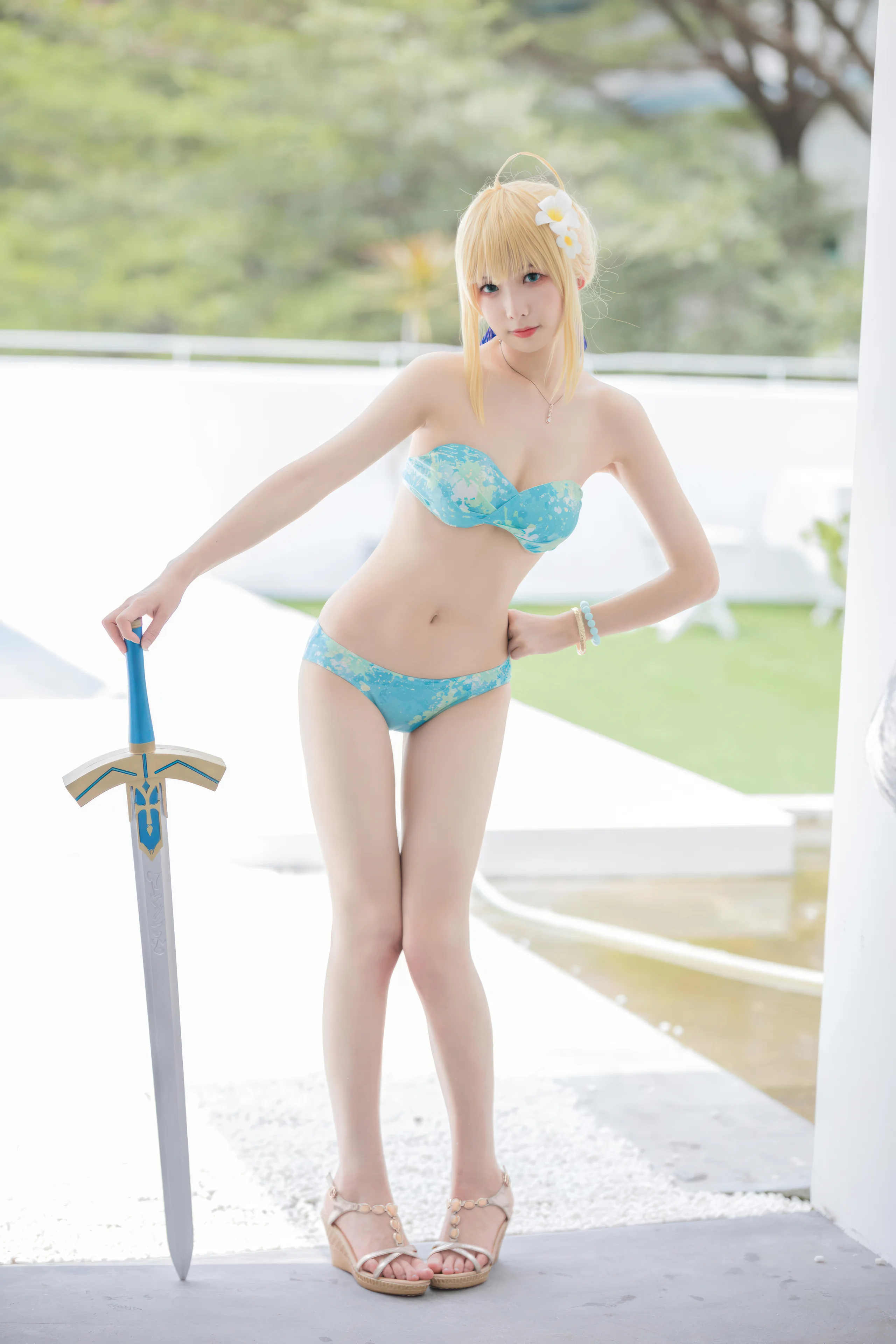 封疆疆v FGO Saber泳装 49P - 第30张写真大图