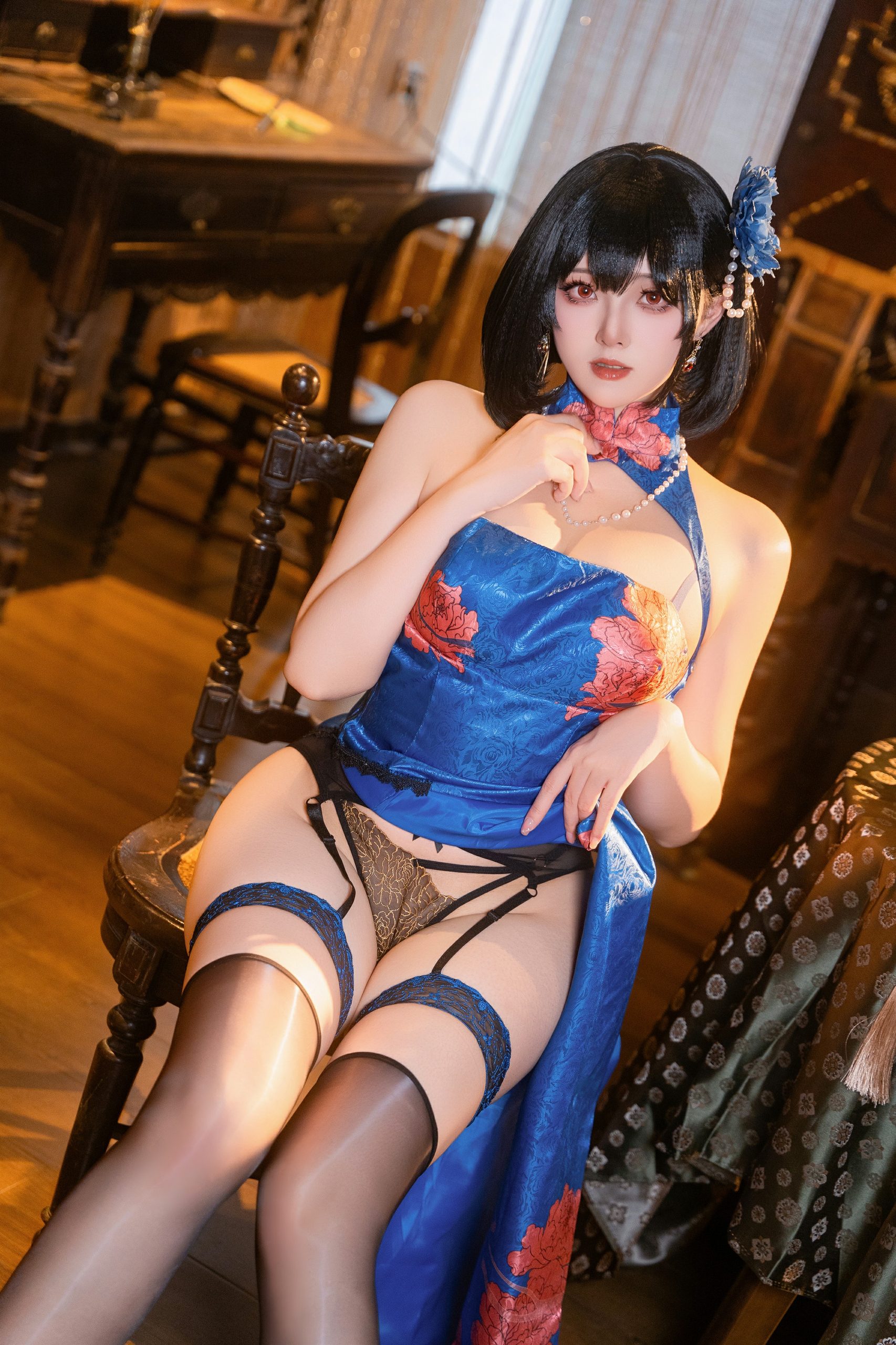 《碧蓝航线》镇海写真特辑：夏夏子极简视效展示 - 第18张写真大图